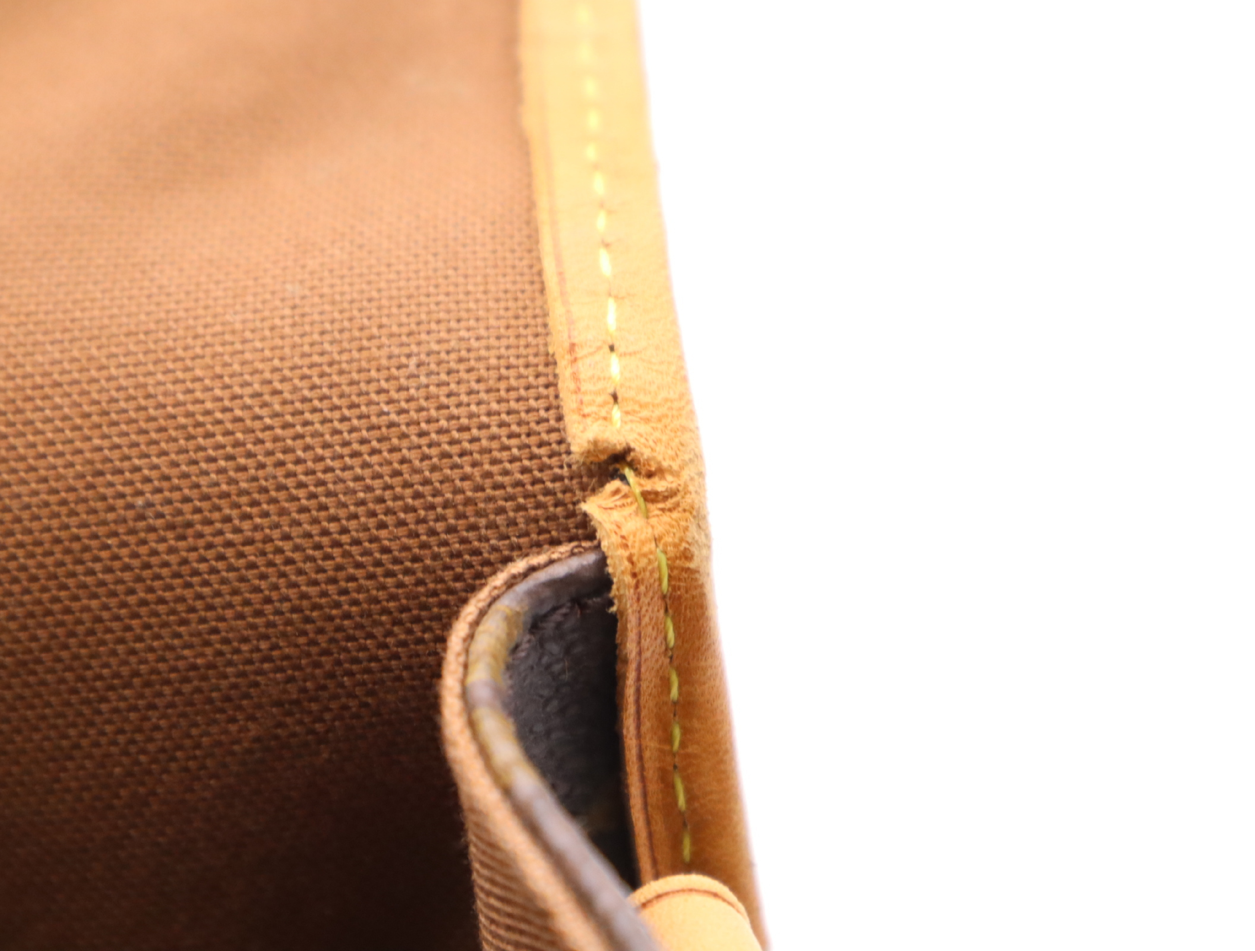 M40106 Monogram Messenger Bosphore PM Shoulder Bag — view 14