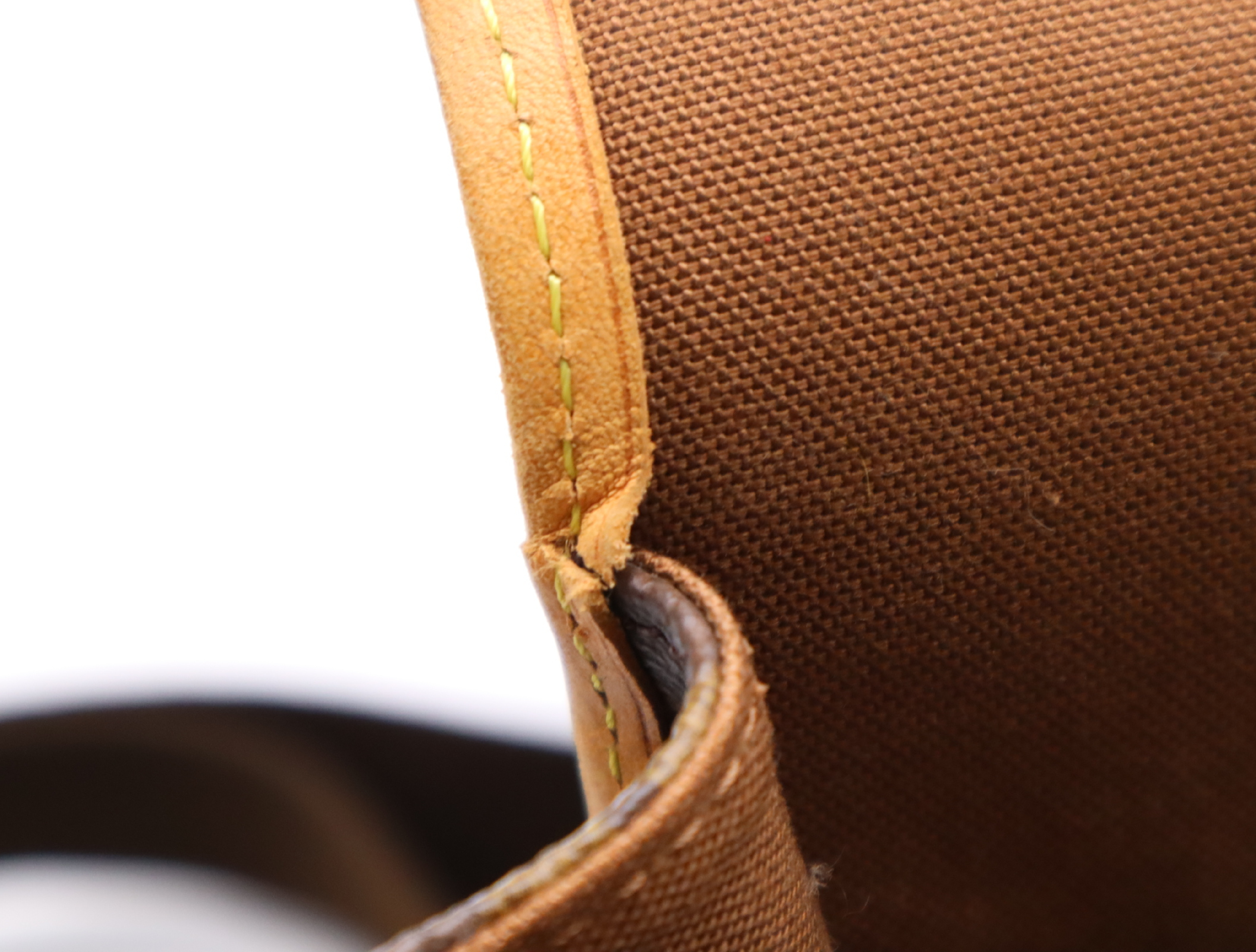 M40106 Monogram Messenger Bosphore PM Shoulder Bag — view 15