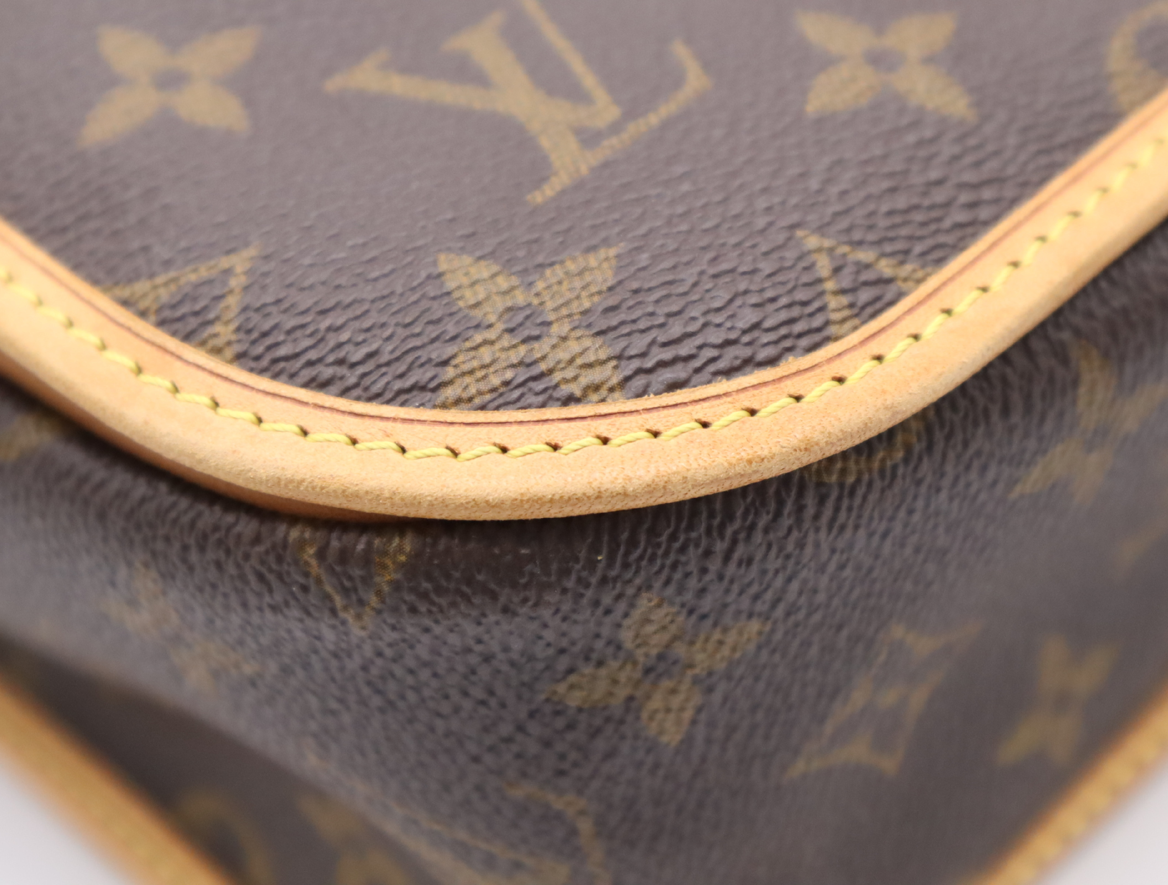 M40106 Monogram Messenger Bosphore PM Shoulder Bag — view 6