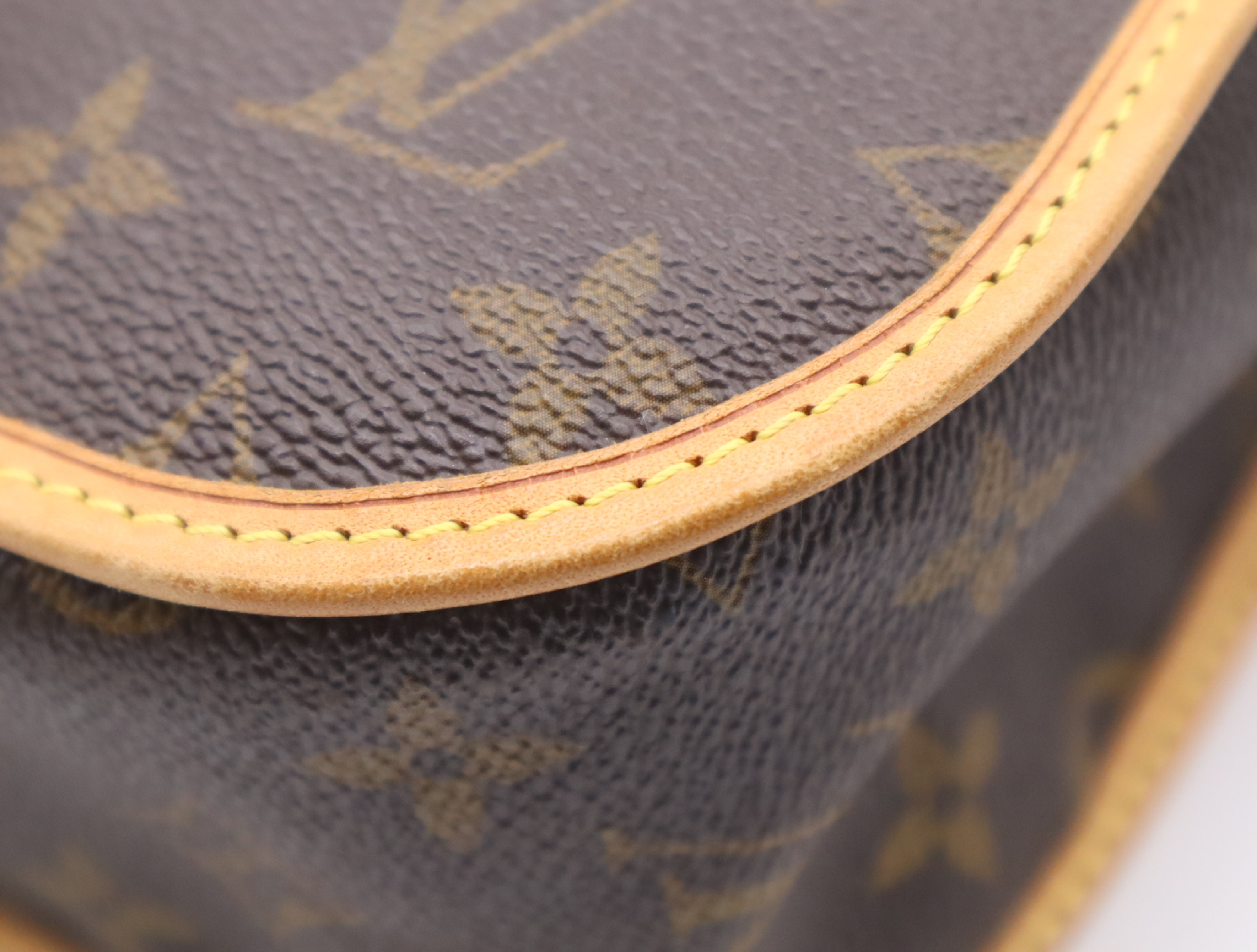 M40106 Monogram Messenger Bosphore PM Shoulder Bag — view 7