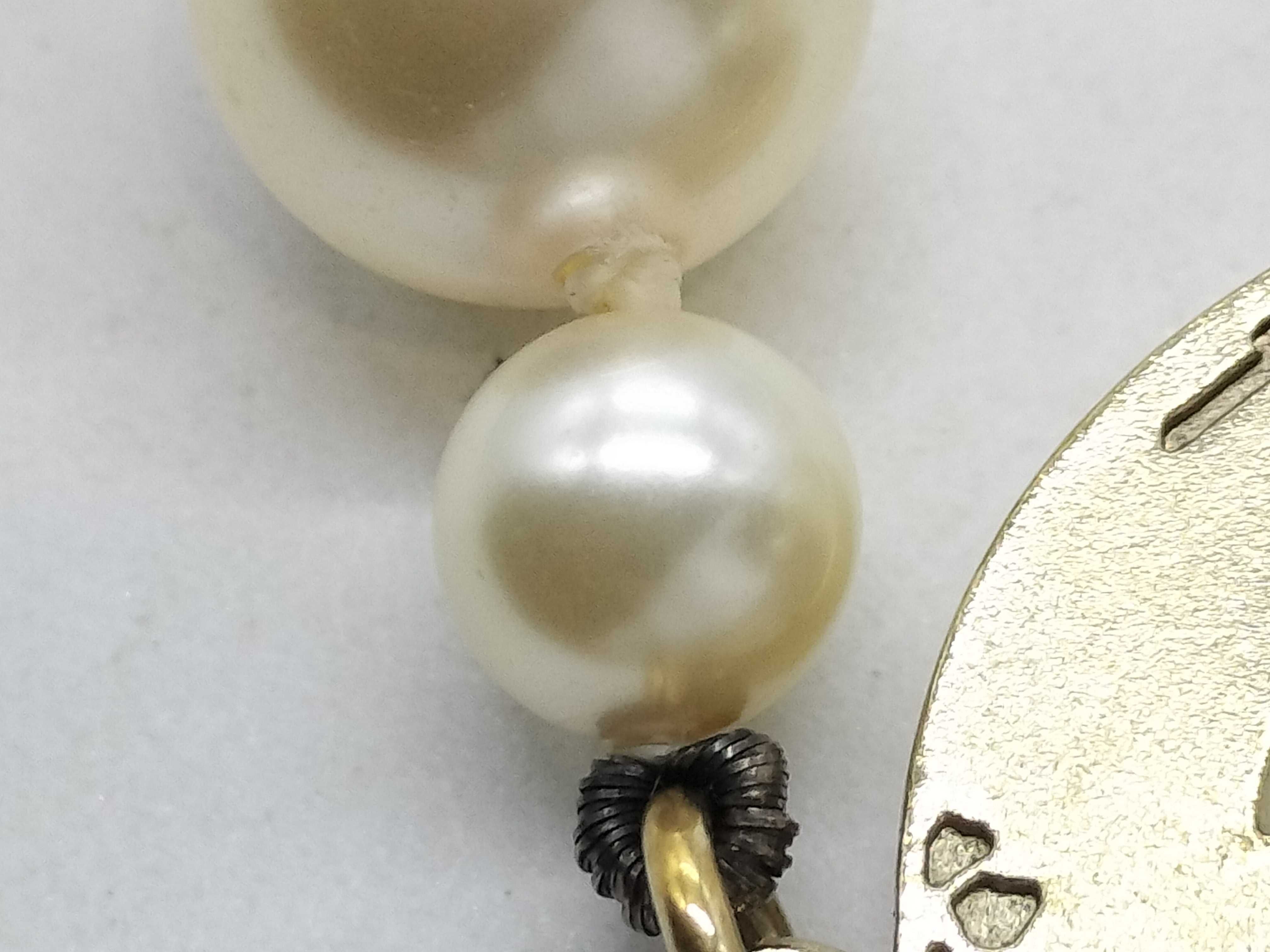 Coco Earth Time Faux Pearl A13K Necklace — view 3