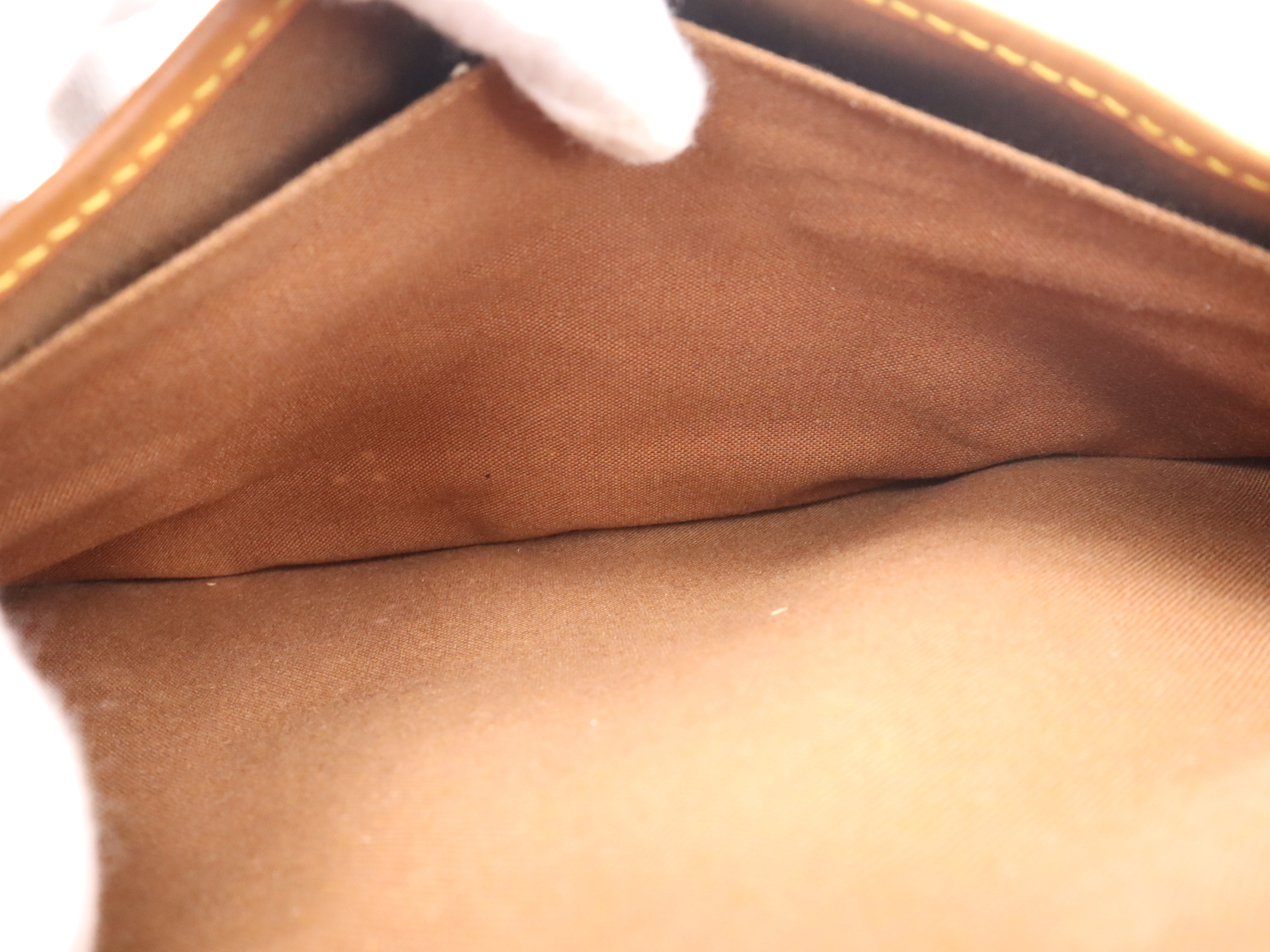 M42256 Monogram Saumur 30 Shoulder Bag — view 13