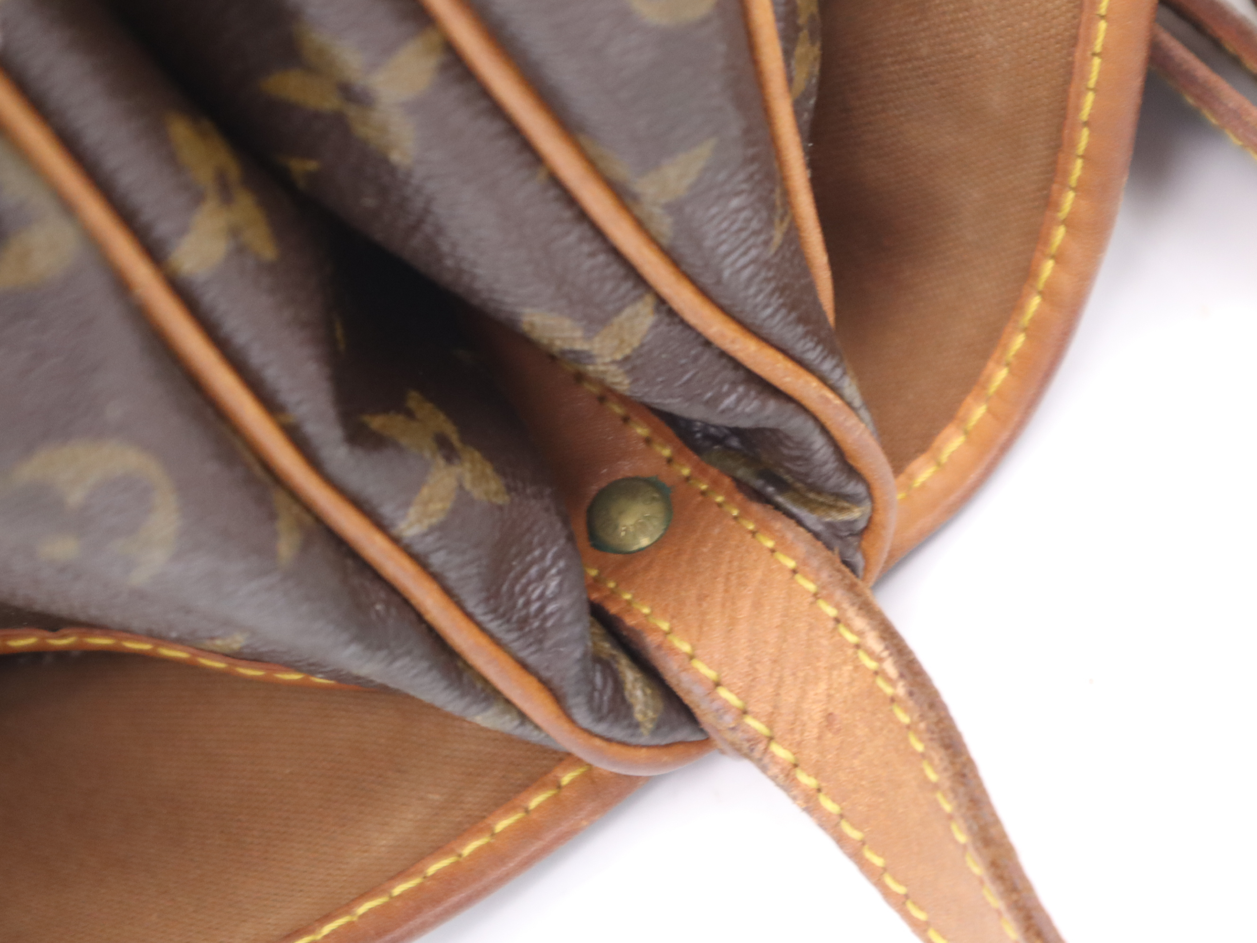 M42256 Monogram Saumur 30 Shoulder Bag — view 7