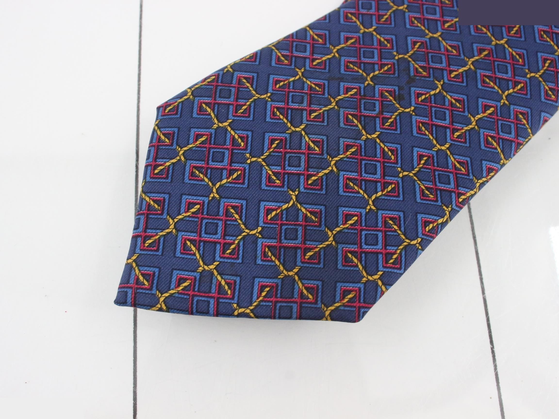 all-over pattern tie, blue tones — view 3