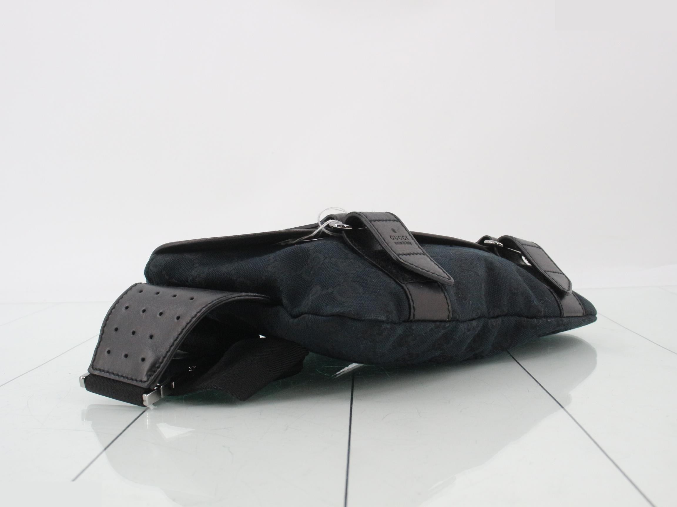 GG Canvas Waist Bag — view 5