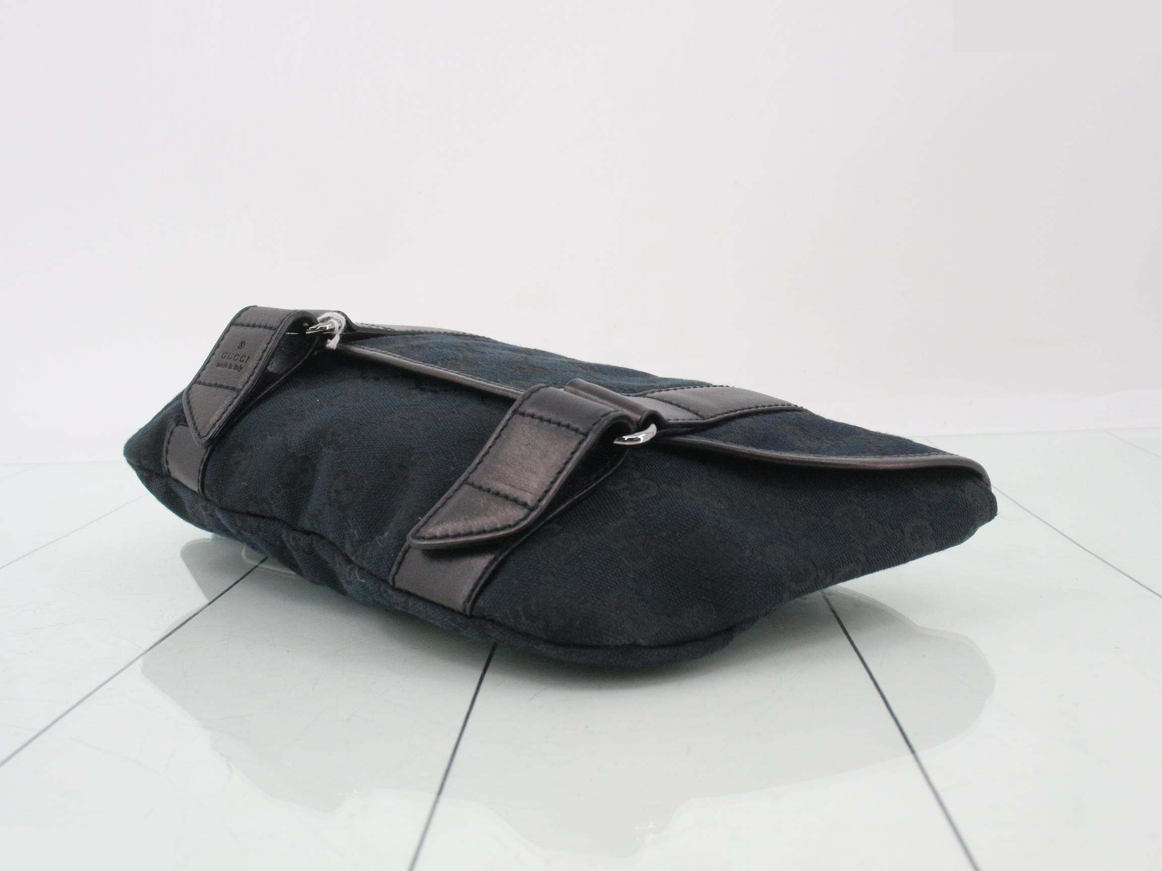 GG Canvas Waist Bag — view 6