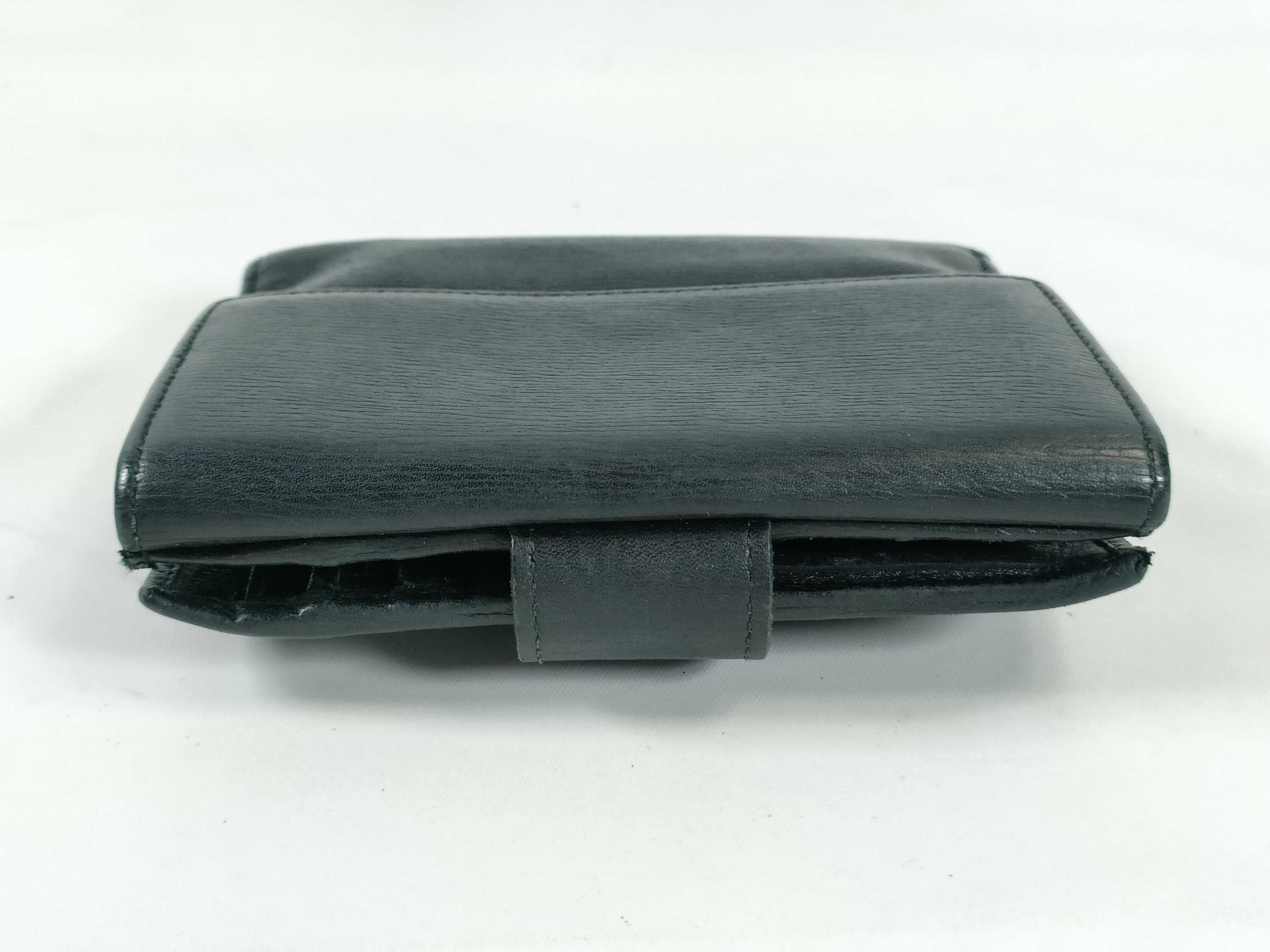 wallet — view 5