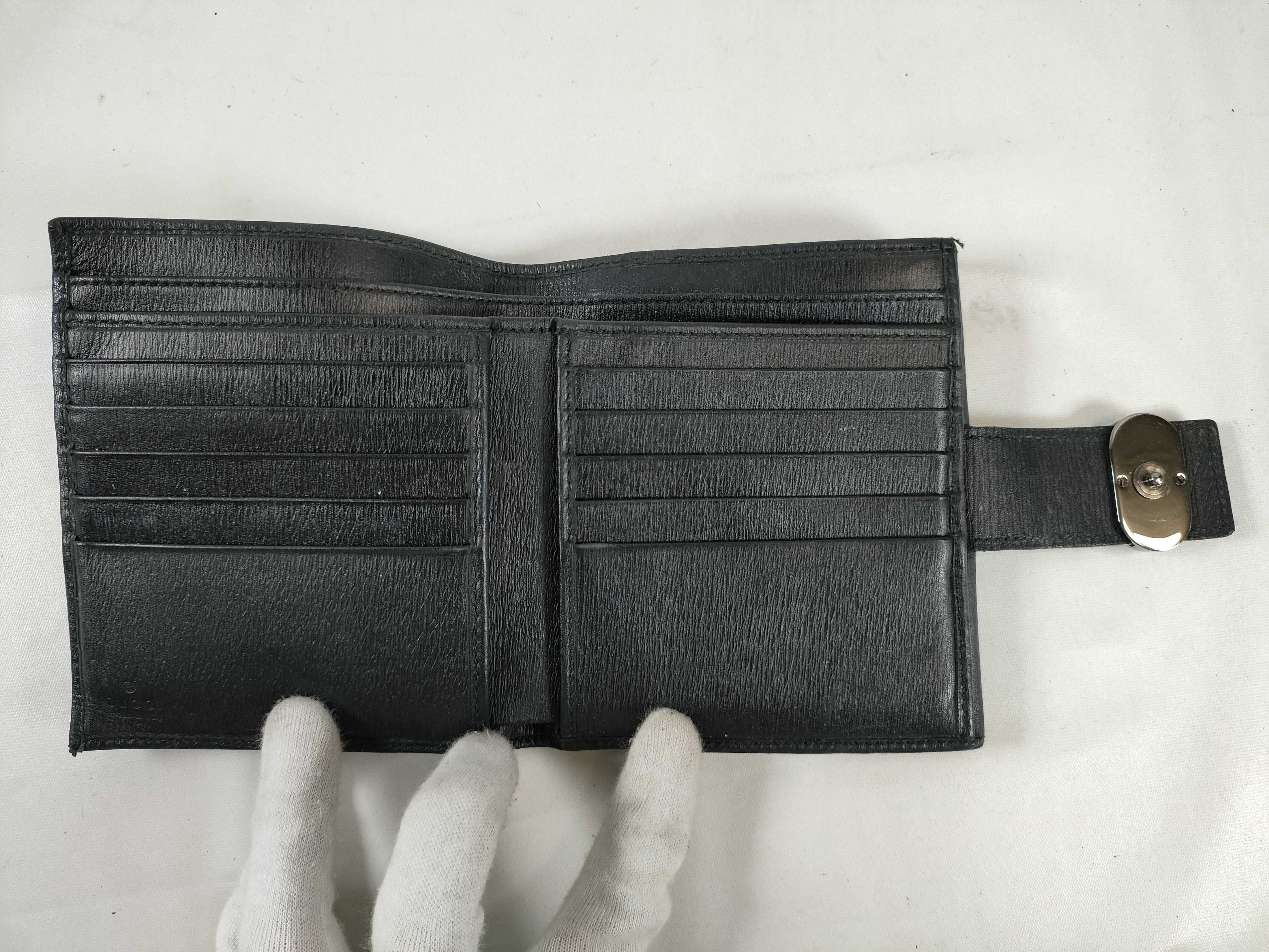 wallet — view 9