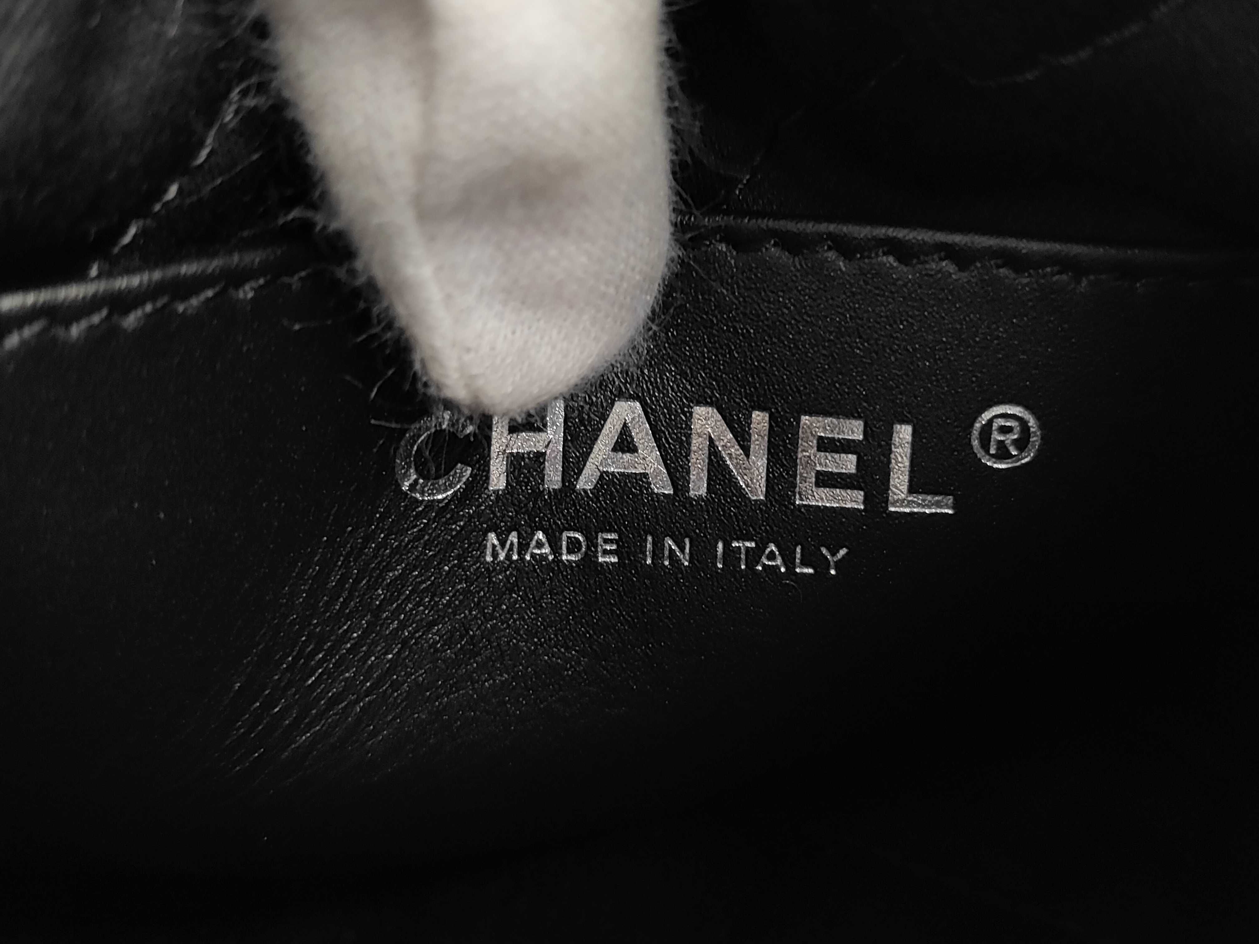 22 Chain Shoulder Bag — view 9