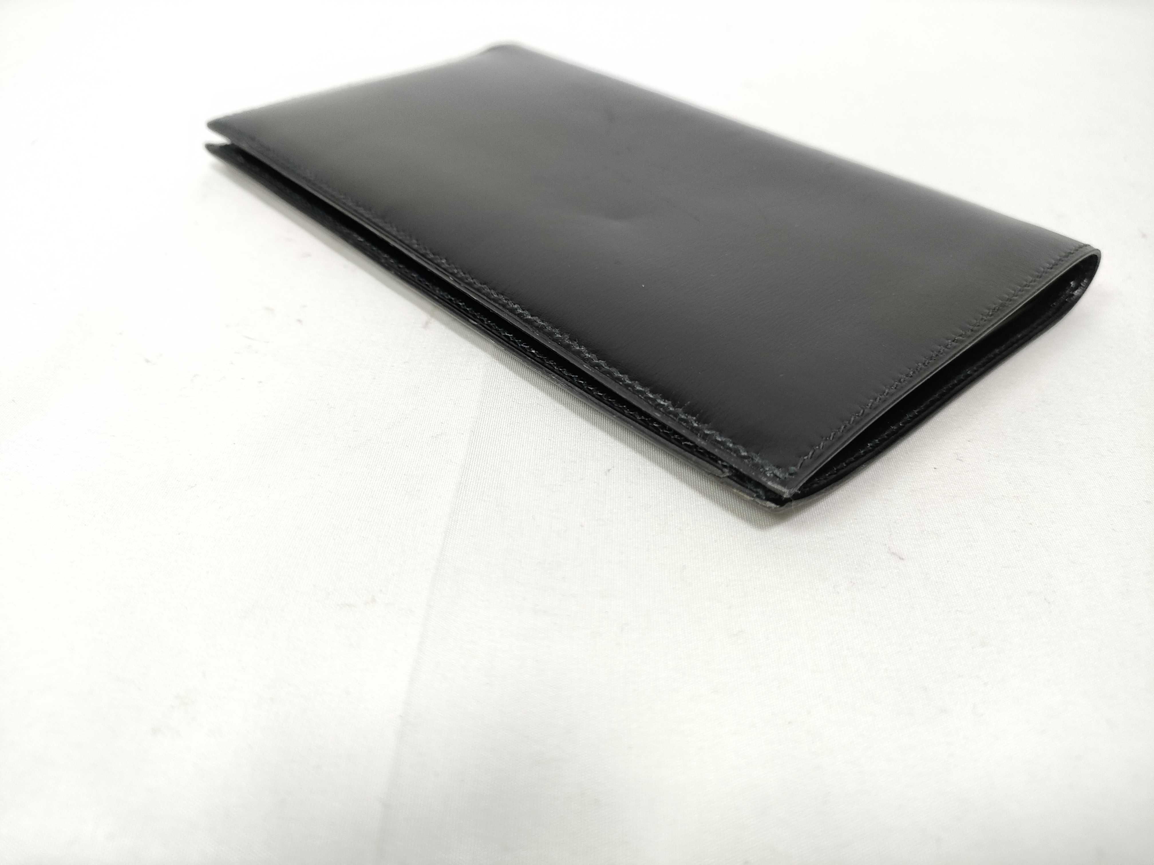 wallet — view 3