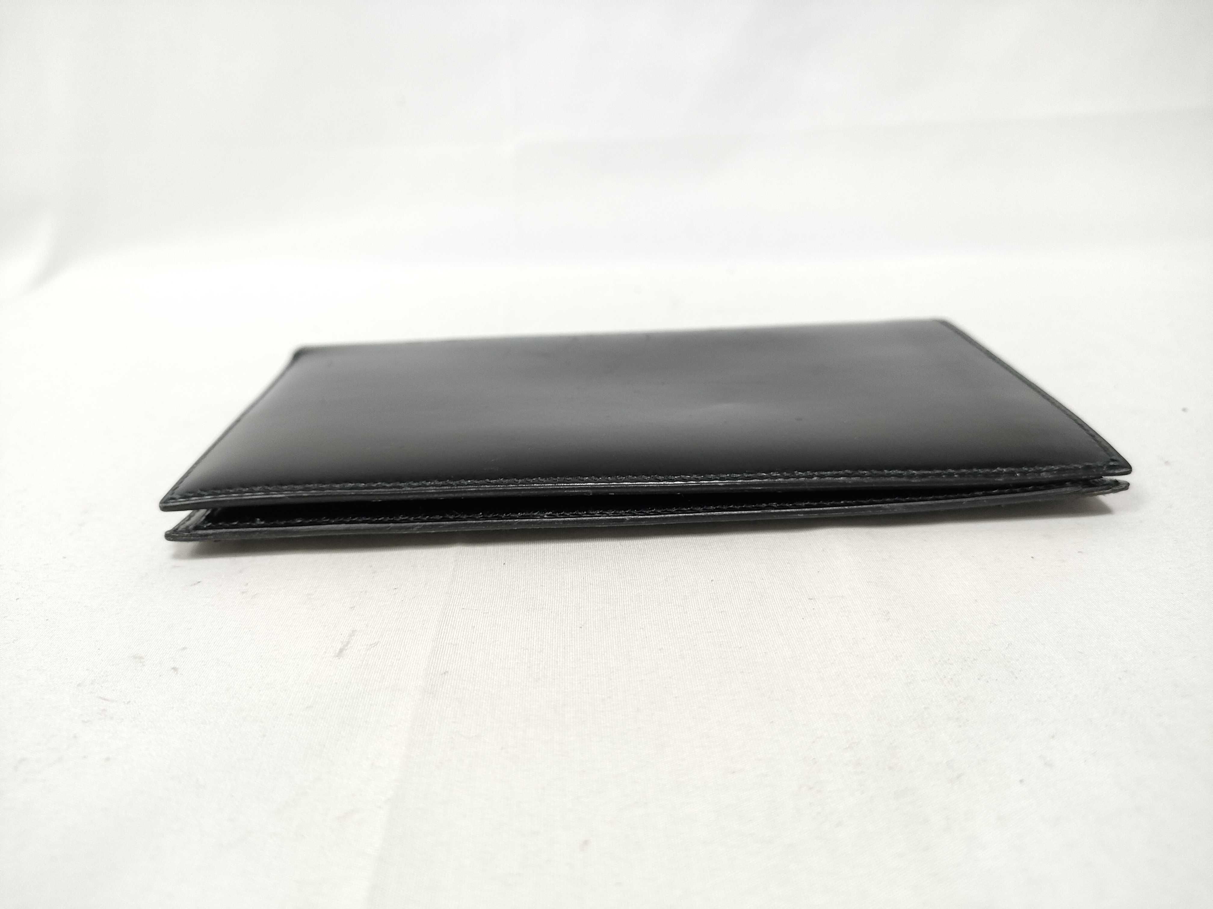 wallet — view 5