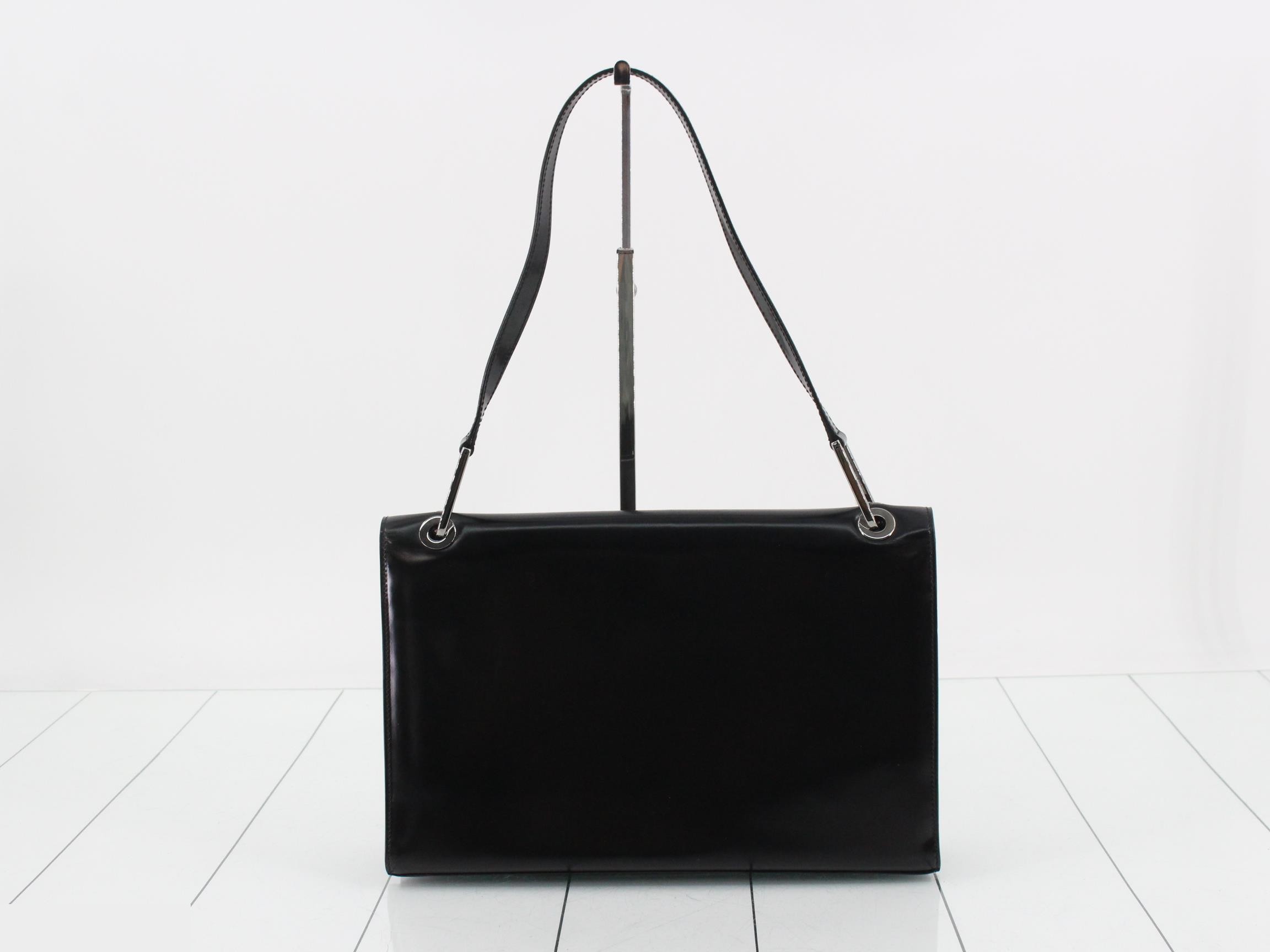 G logo leather — view 2