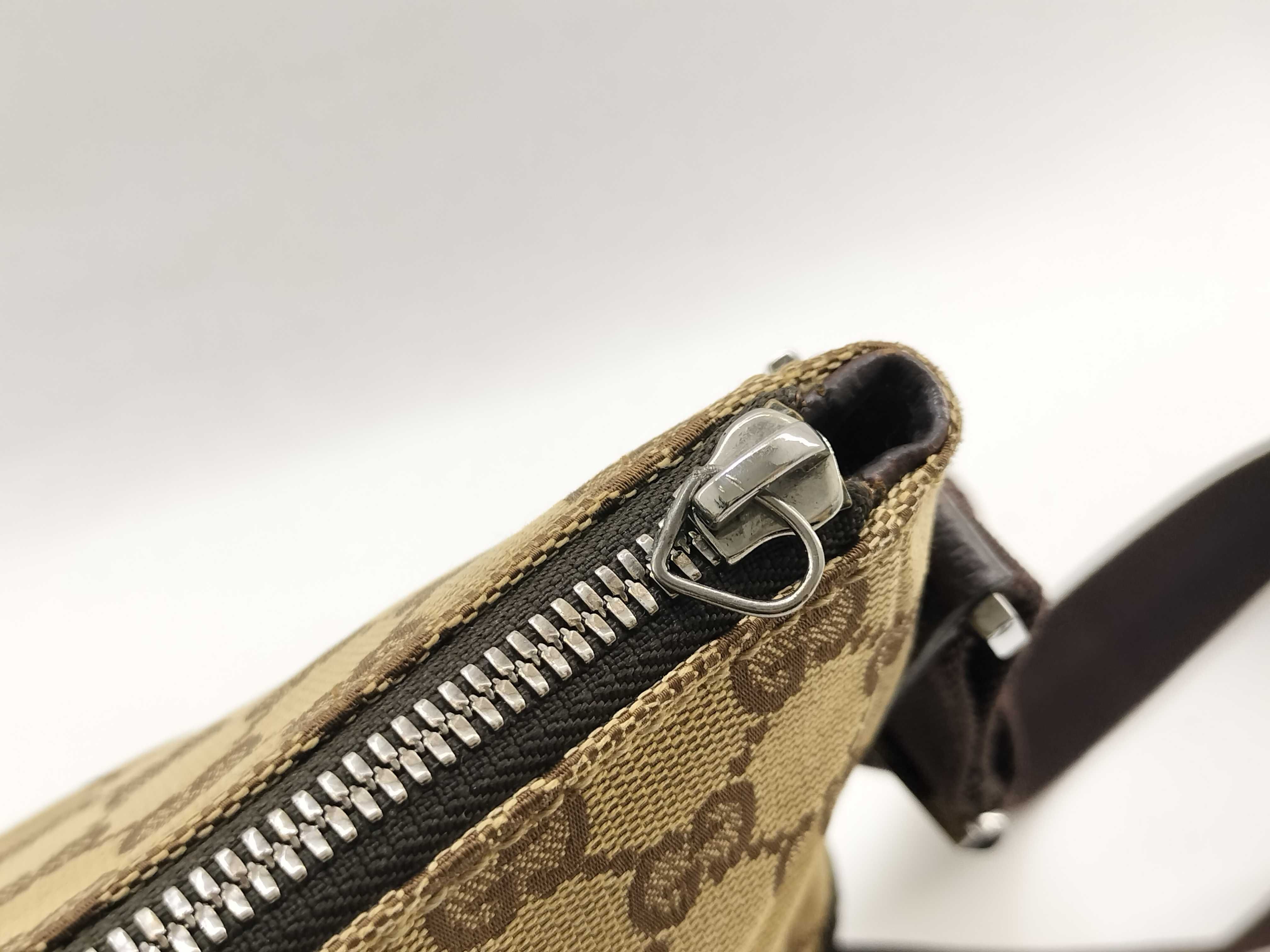 shoulder bag — view 11