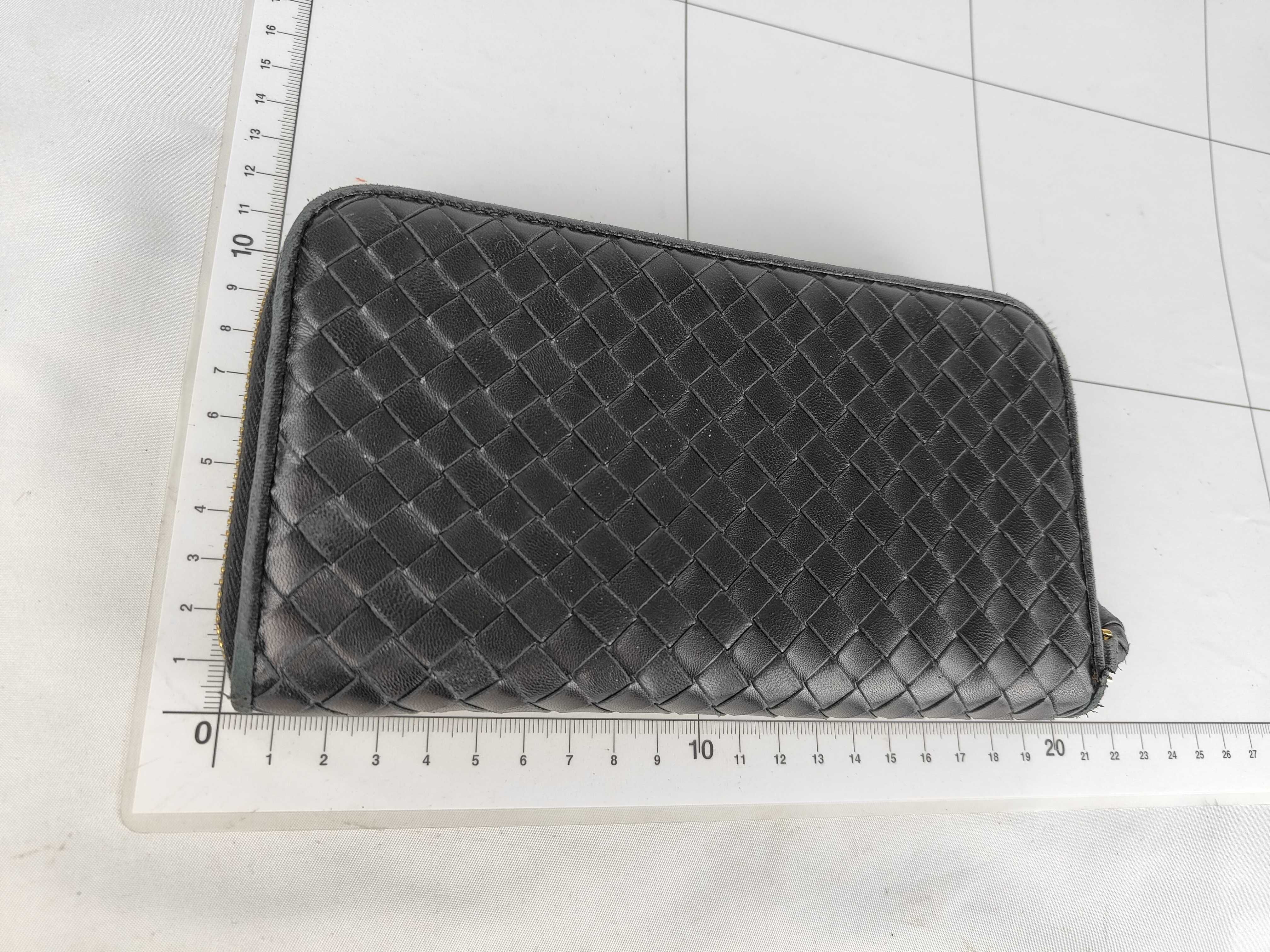 Intrecciato Round Long Wallet — view 2
