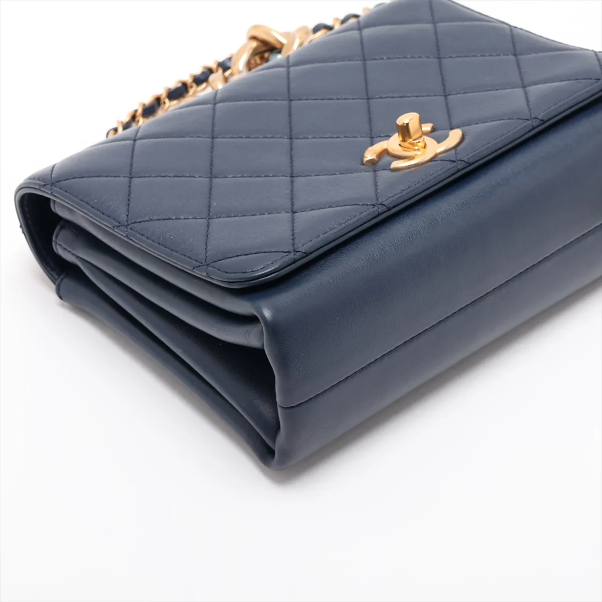 Matelassé Leather Chain Shoulder Bag, Navy, Gold Hardware, J6L14NX3, Random Plate — view 4