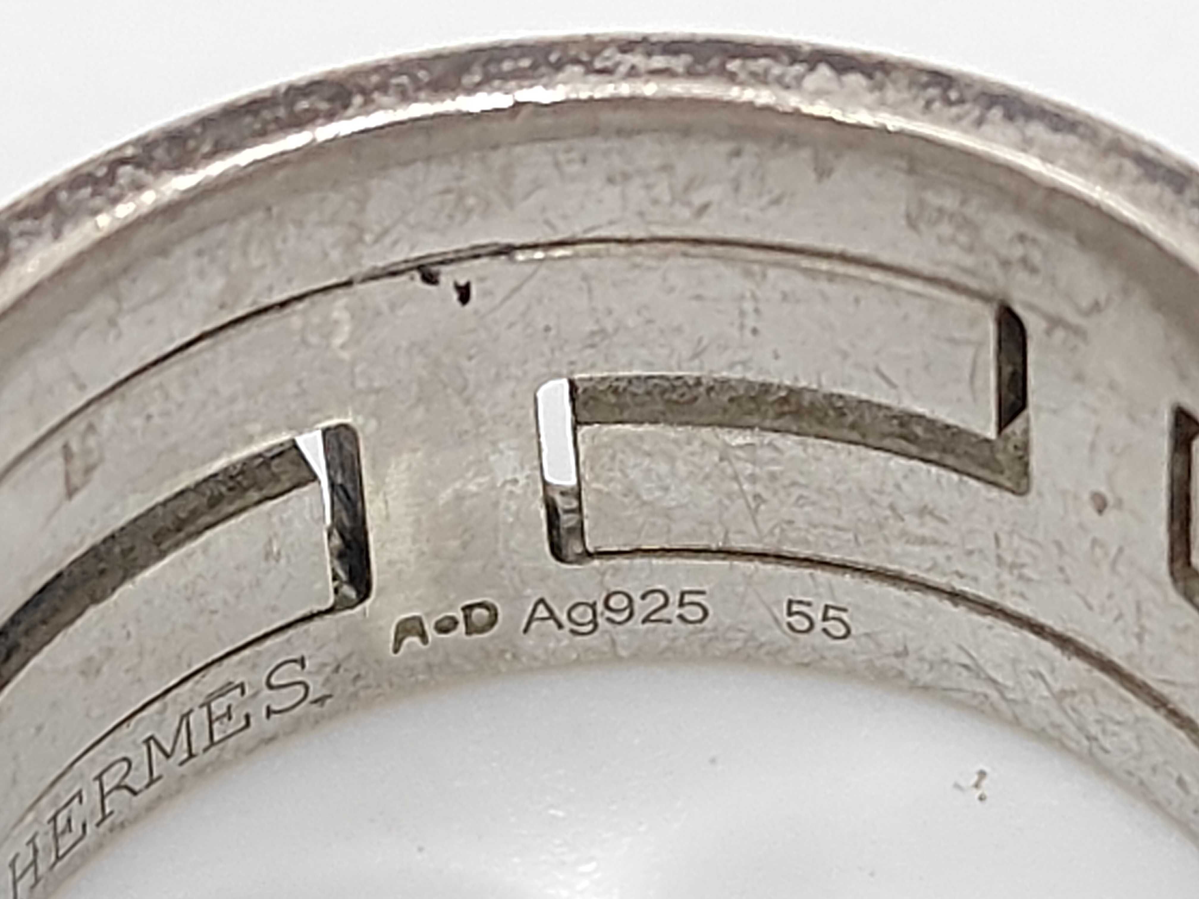 Move H Ring — view 8