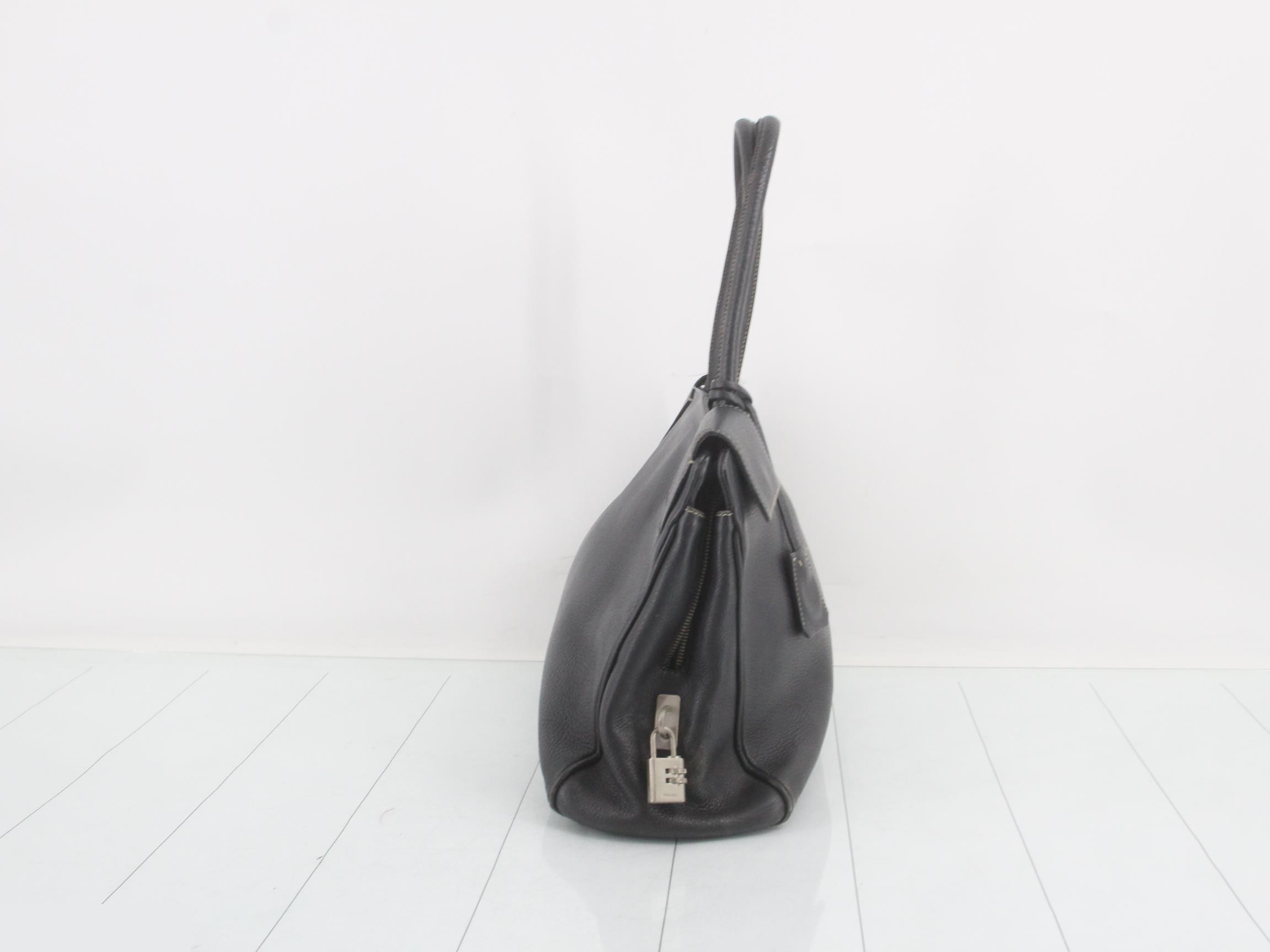 handbag — view 4