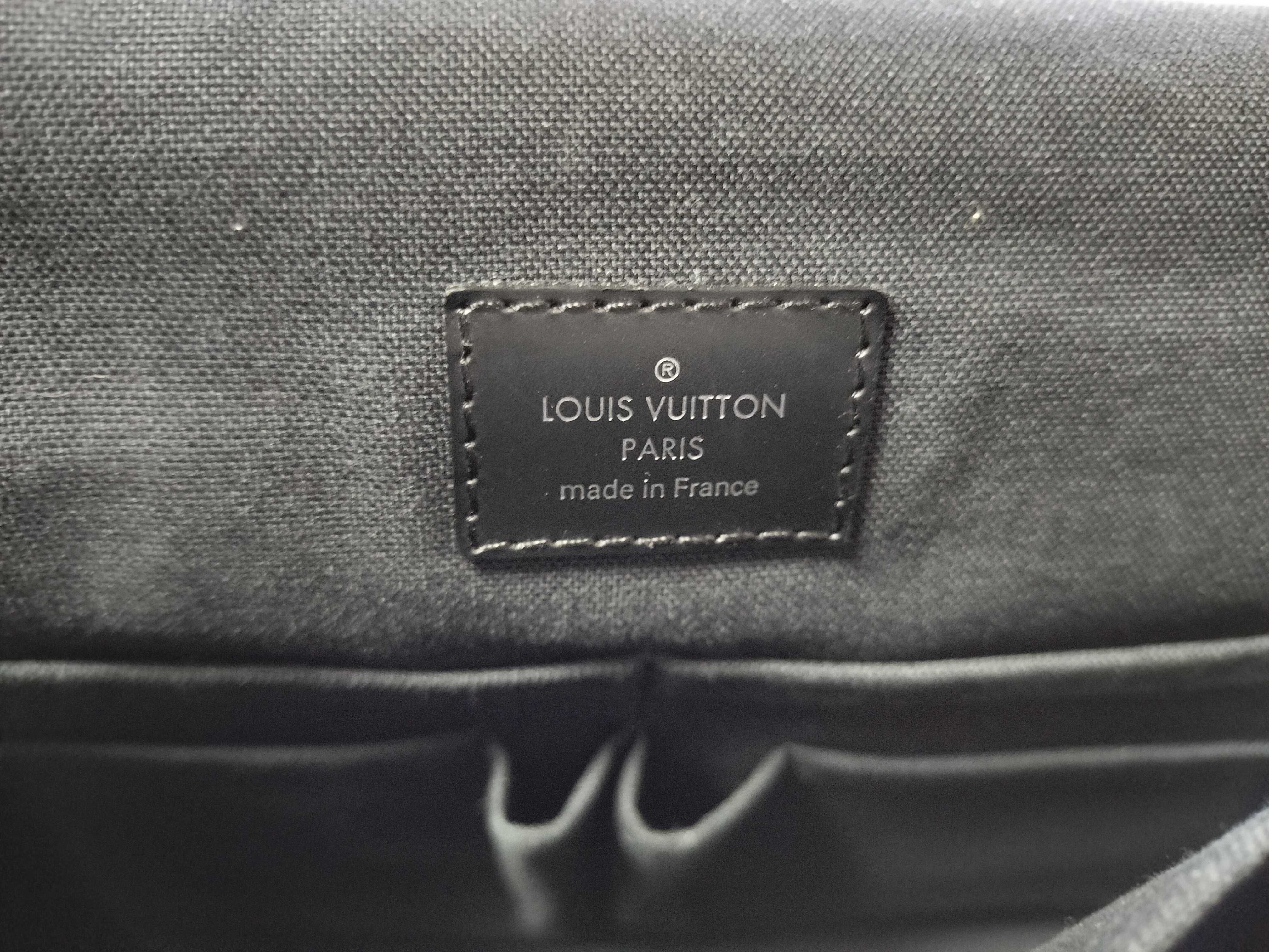 Damier Graphite N41457 Messenger PM Shoulder Bag — view 13