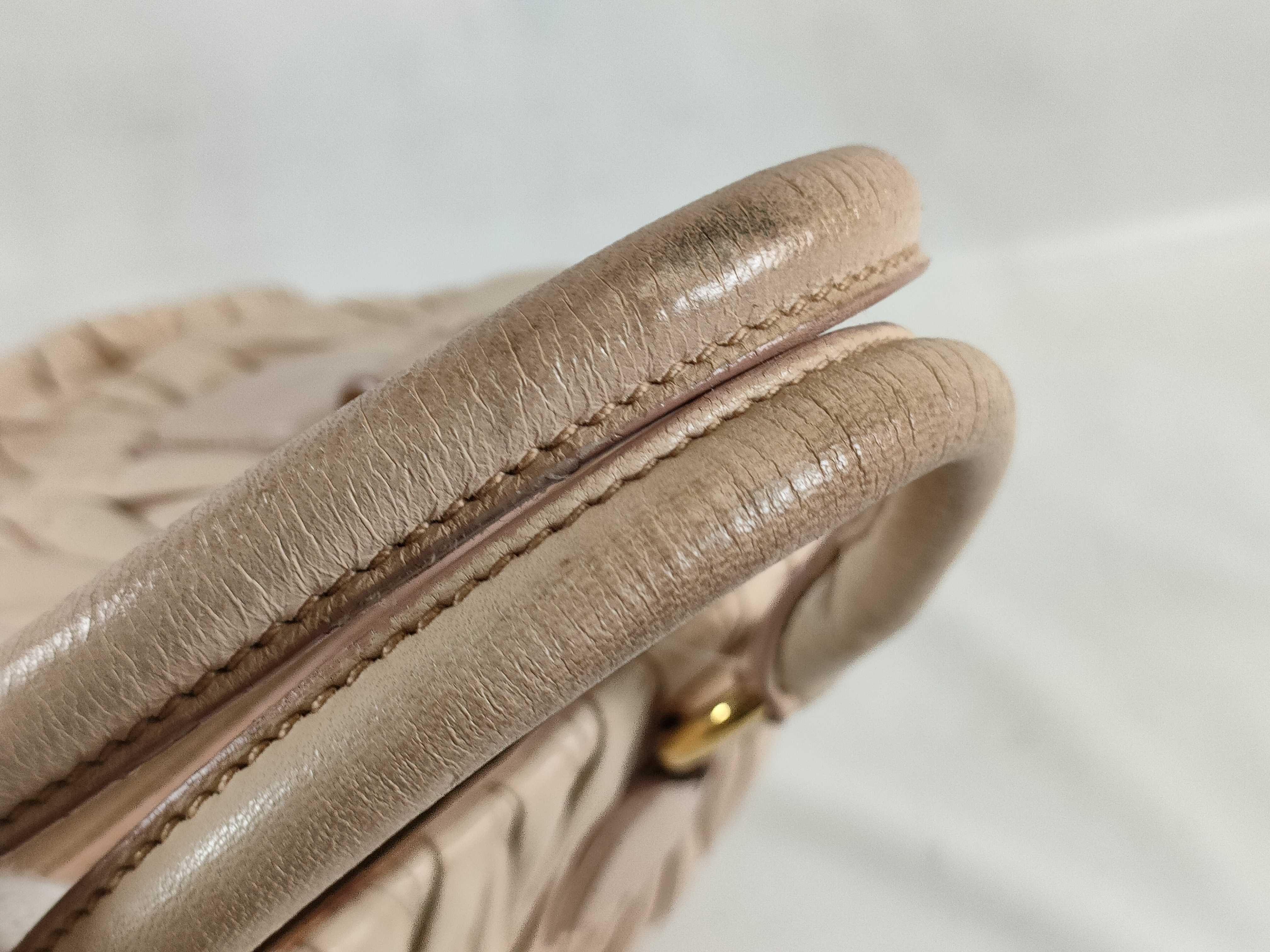 handbag — view 4