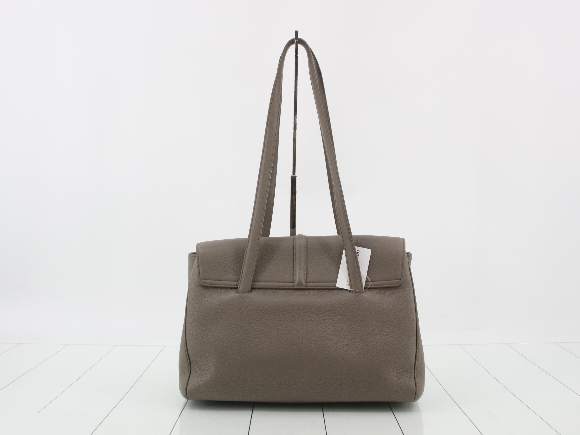 Soft 16 Leather Semi-Shoulder Bag — view 2