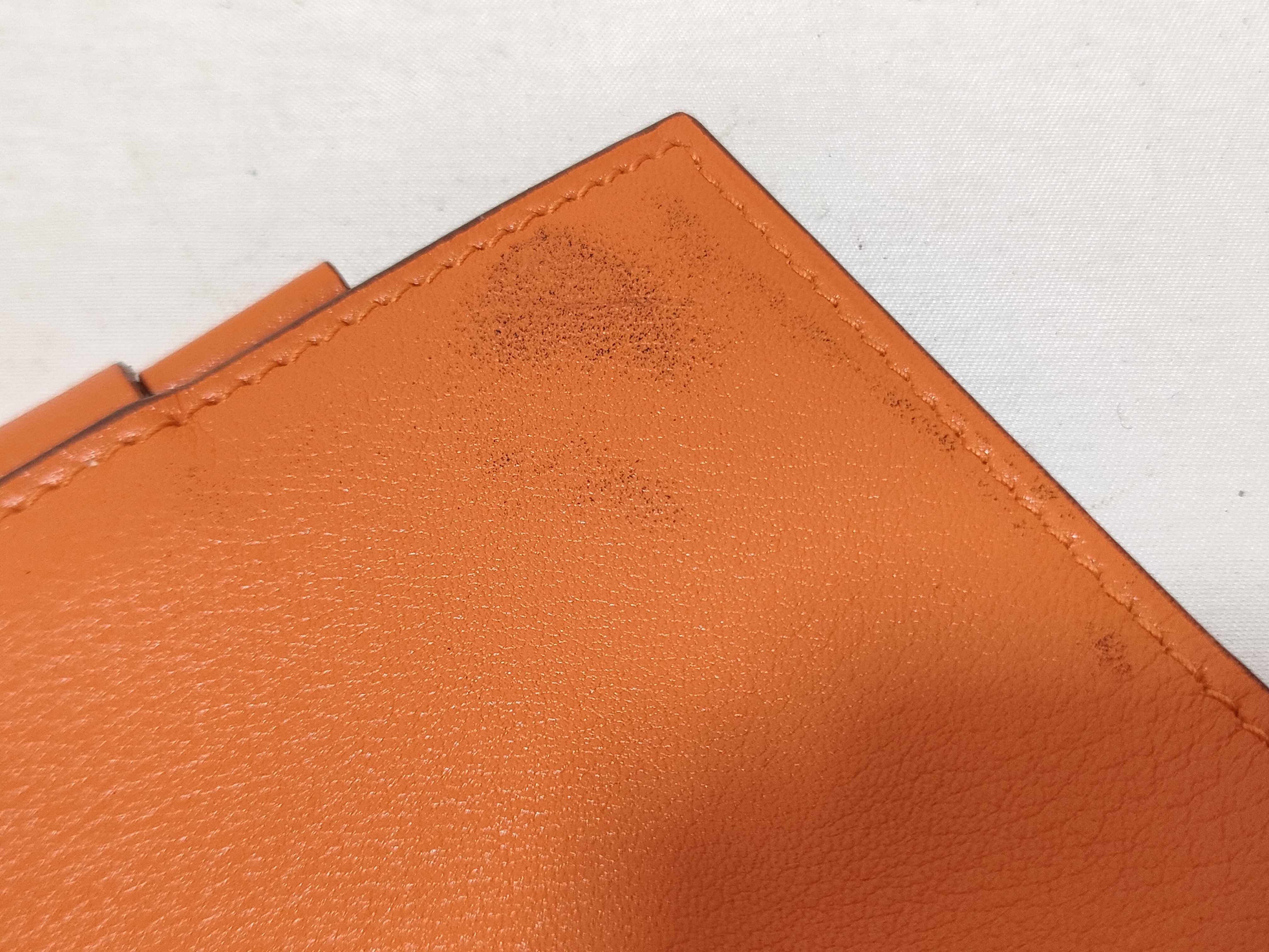 Mini Agenda Orange E Notebook Cover — view 10