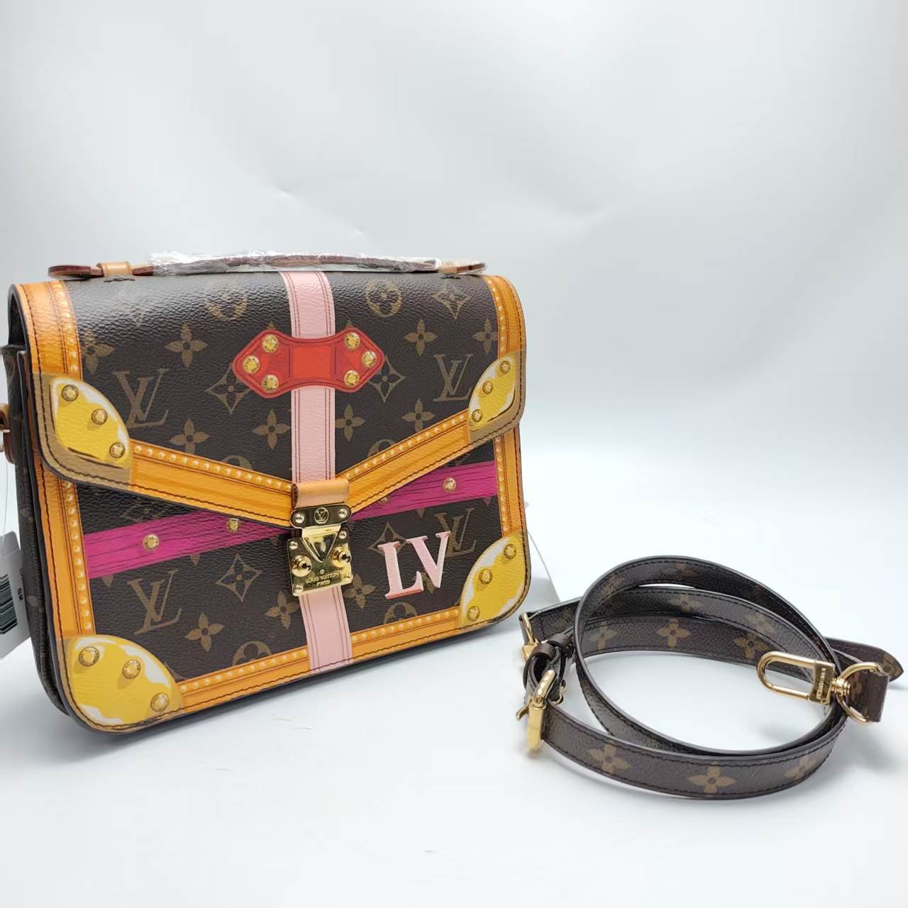 【*Shipped from: China*】LOUIS VUITTON PU Shoulder Bag — view 2