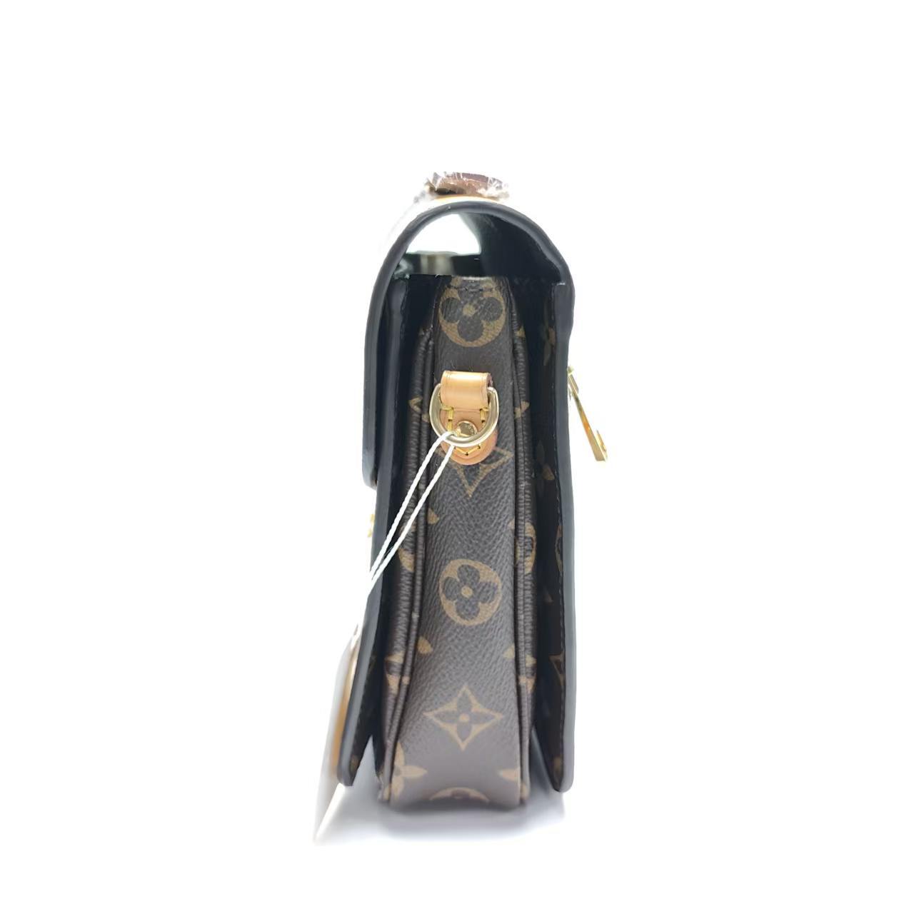 【*Shipped from: China*】LOUIS VUITTON PU Shoulder Bag — view 5