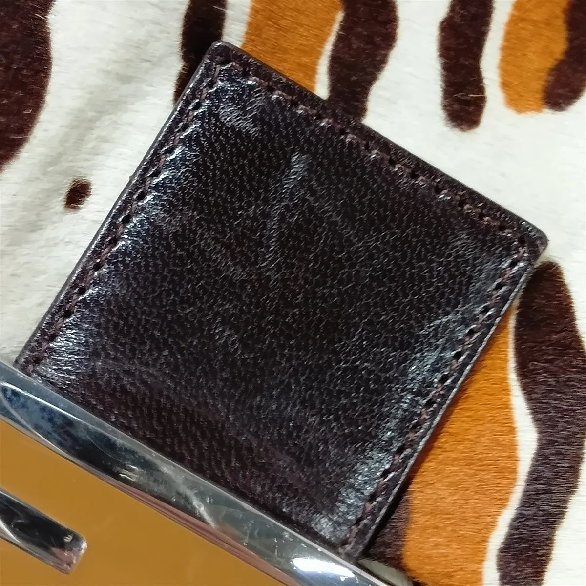 [Individually packaged] Fendi Mamma Bucket Calf Hair x Leather Shoulder Bag White x Brown — view 11