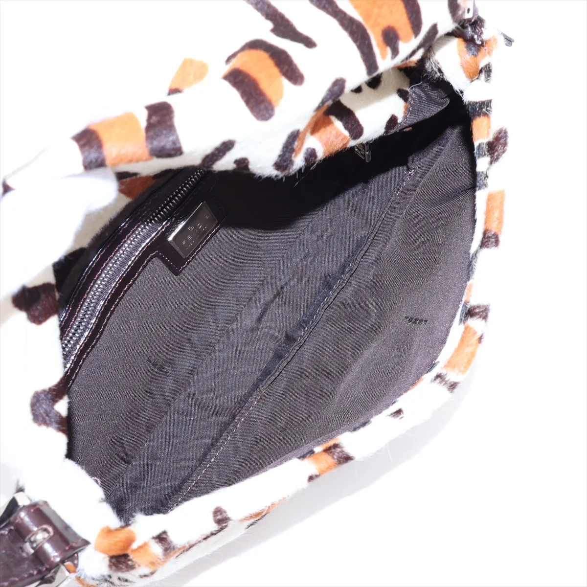 [Individually packaged] Fendi Mamma Bucket Calf Hair x Leather Shoulder Bag White x Brown — view 7
