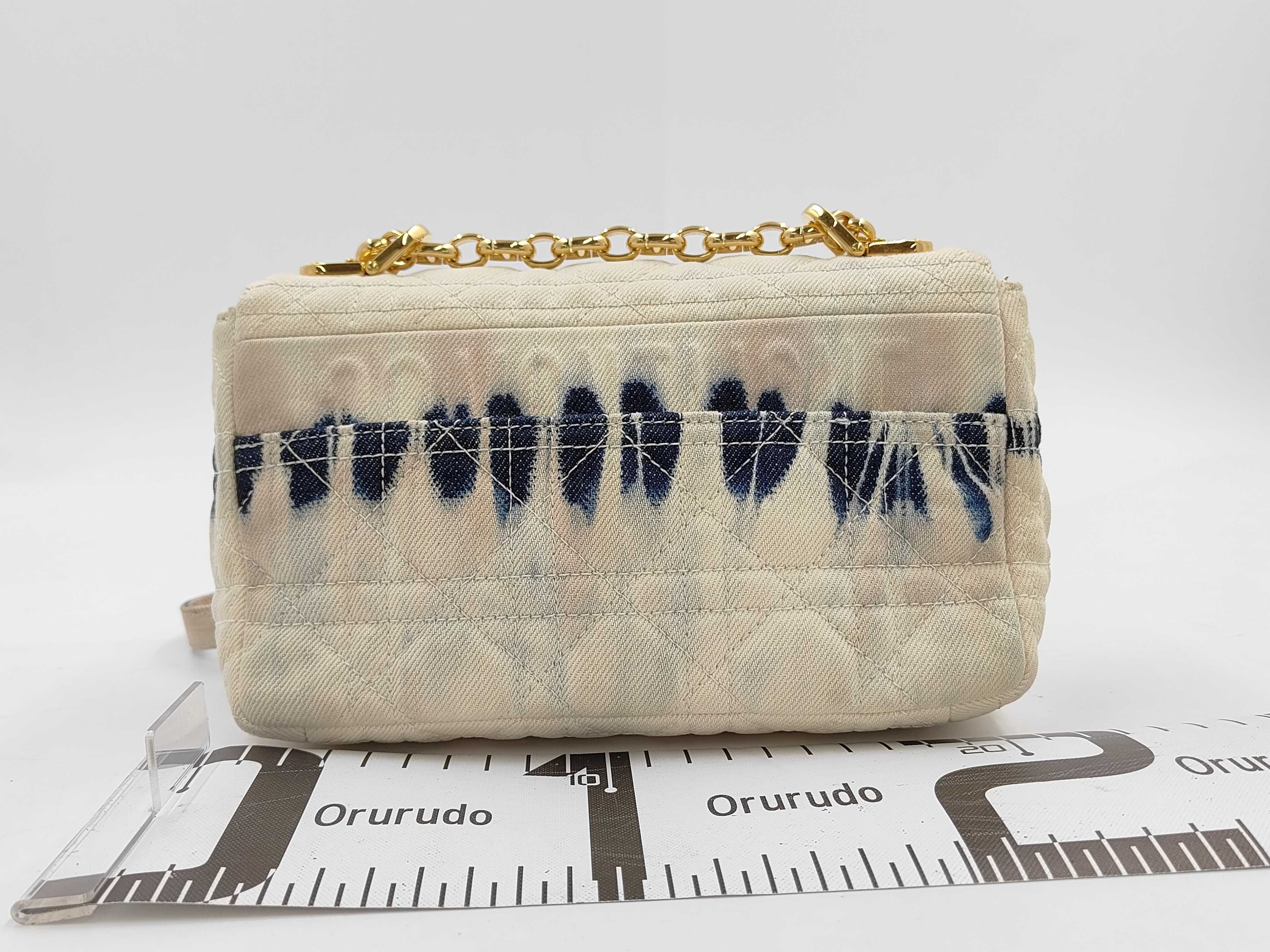 bag, Christian Calo Cannage denim tie-dye wash chain shoulder bag. — view 2