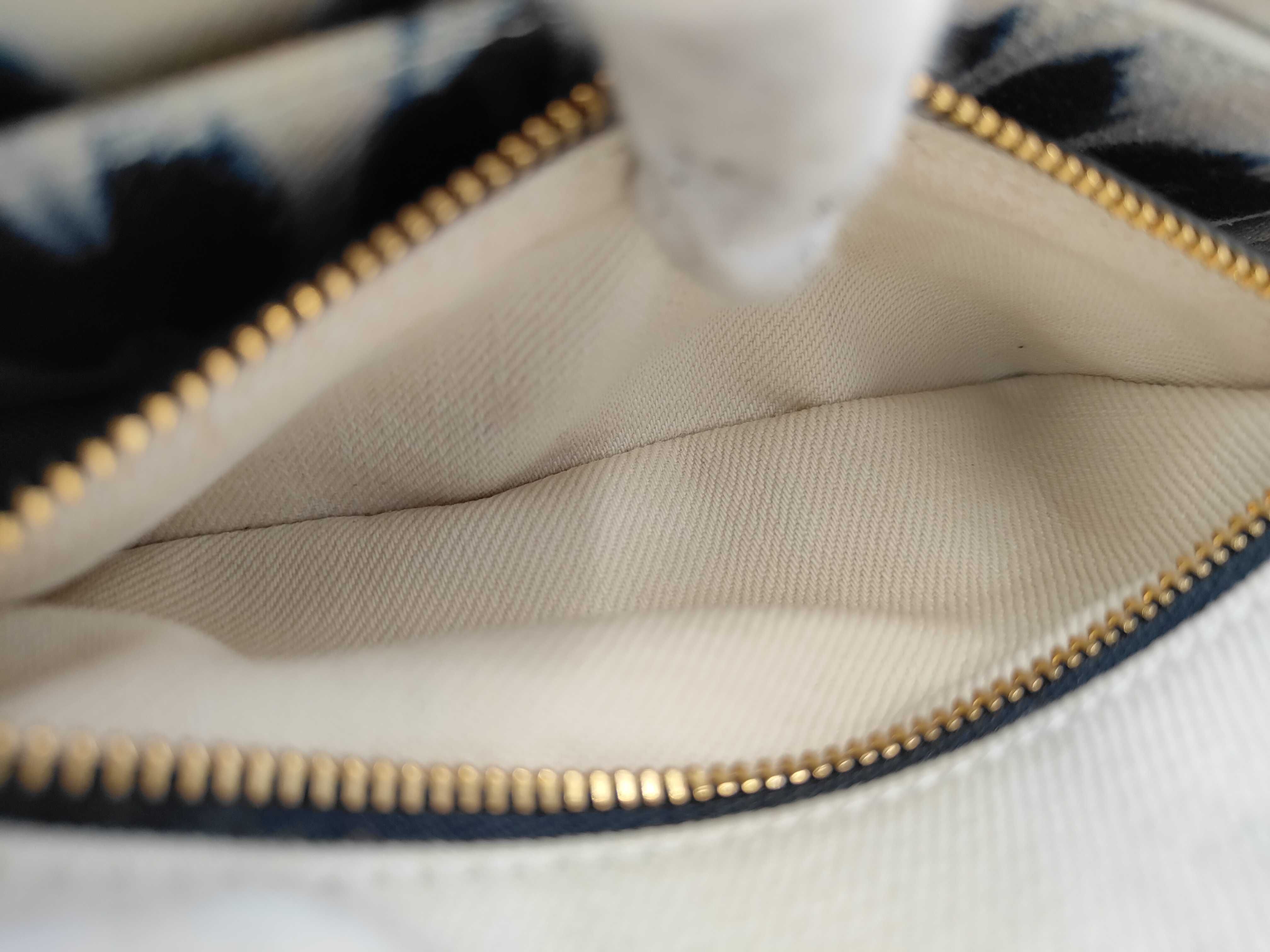 bag, Christian Calo Cannage denim tie-dye wash chain shoulder bag. — view 12
