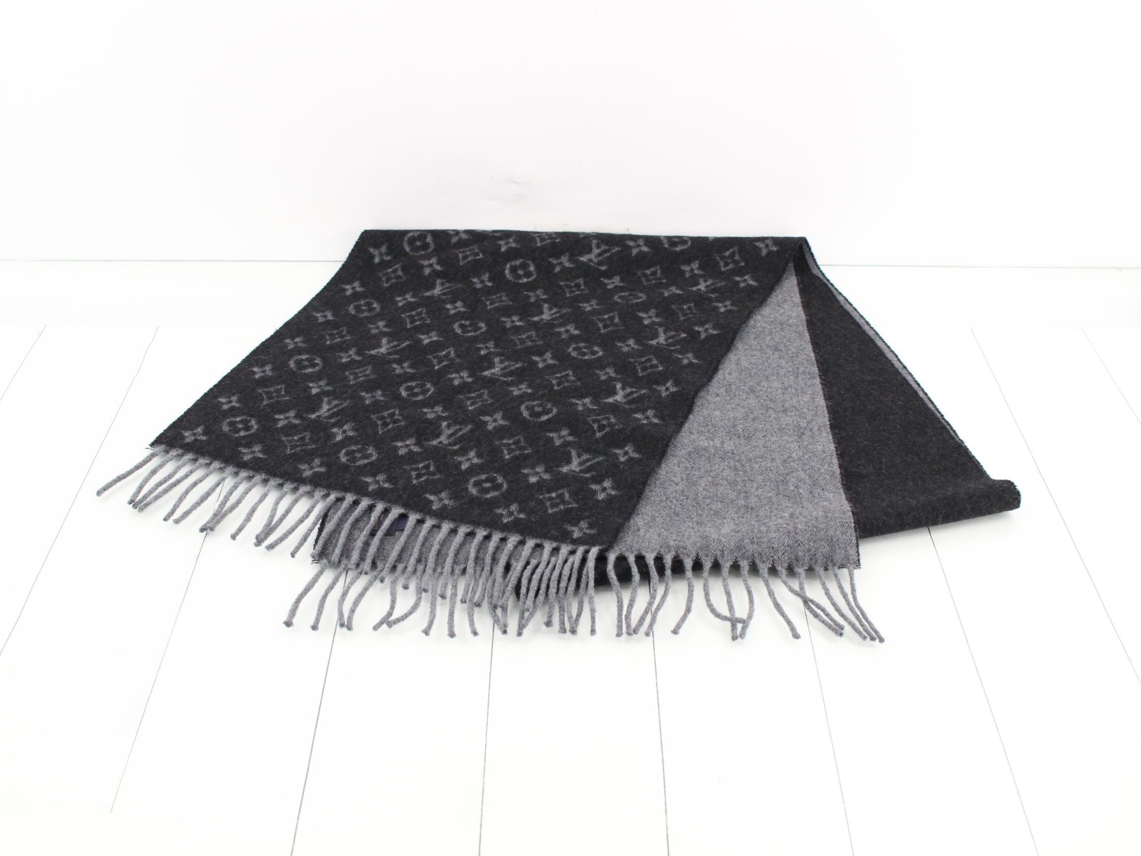 Monogram stole with tag — view 2