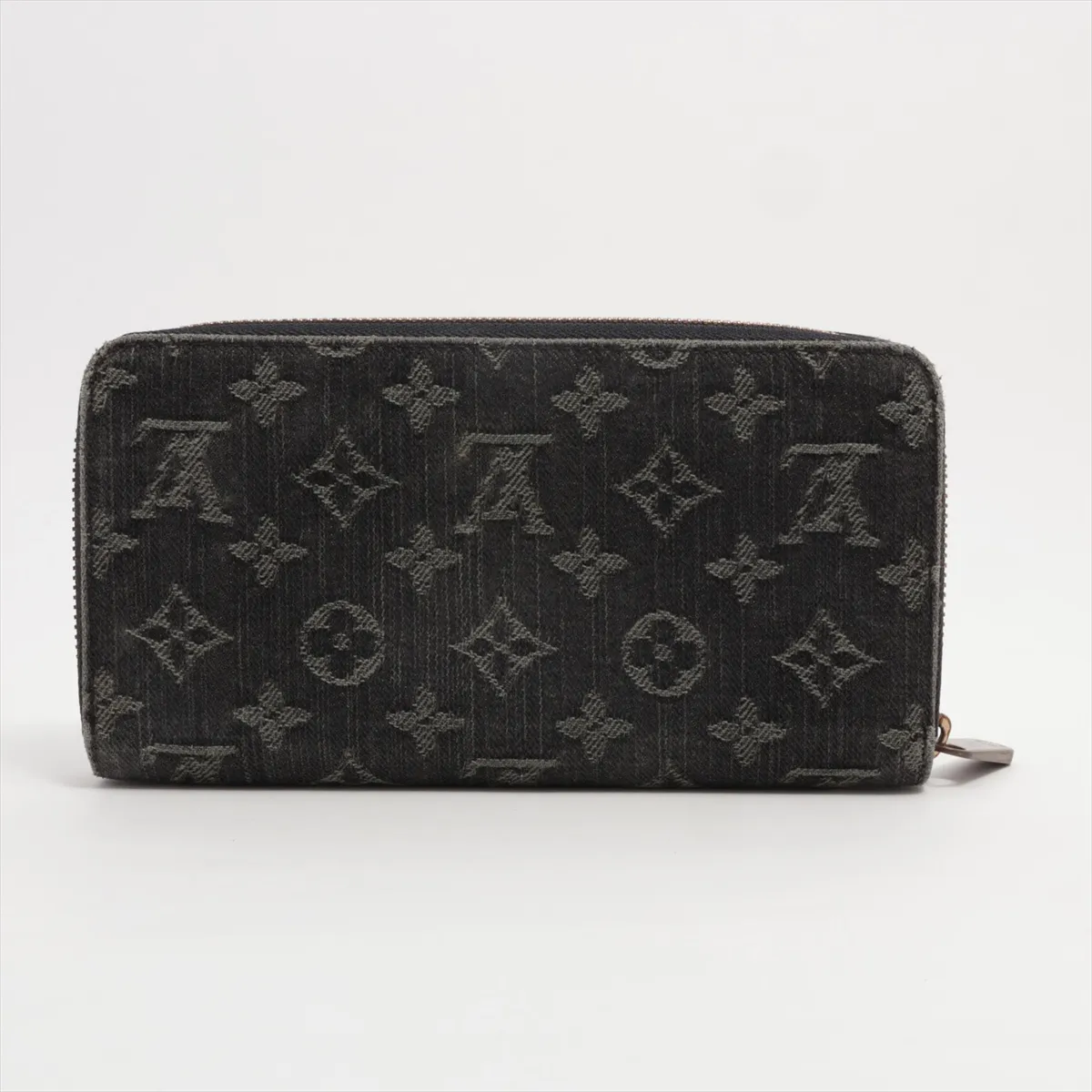 Denim Zippy Wallet M95614 CA1018 Black Round Zip Wallet — view 2