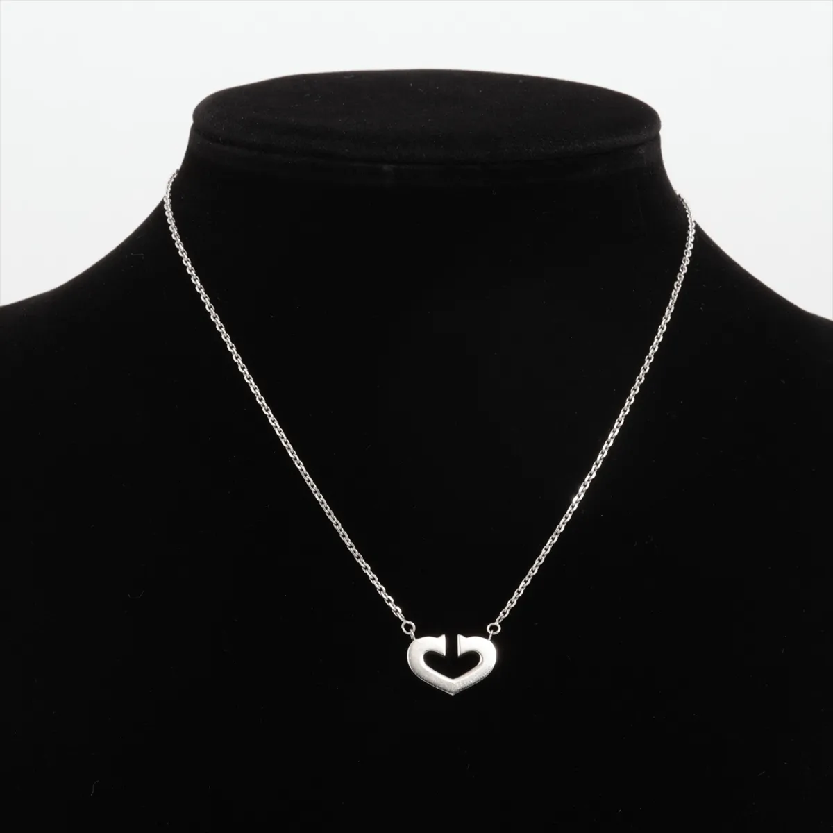 C Heart Necklace, 750 (WG), 7.5g, AO4774. (Note: Jump ring is slightly bent, engraving is faded.) — view 5