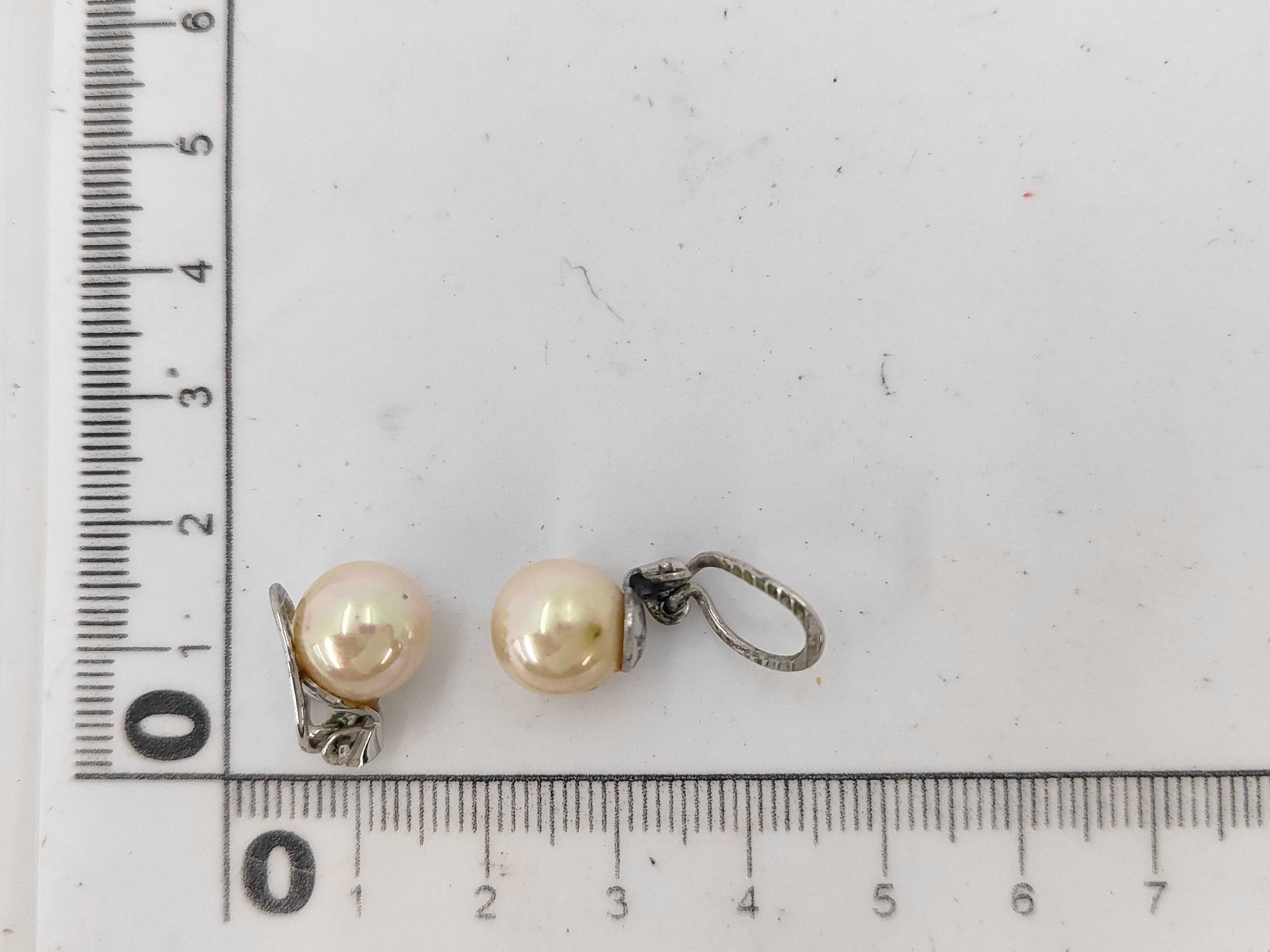 Earrings — view 5
