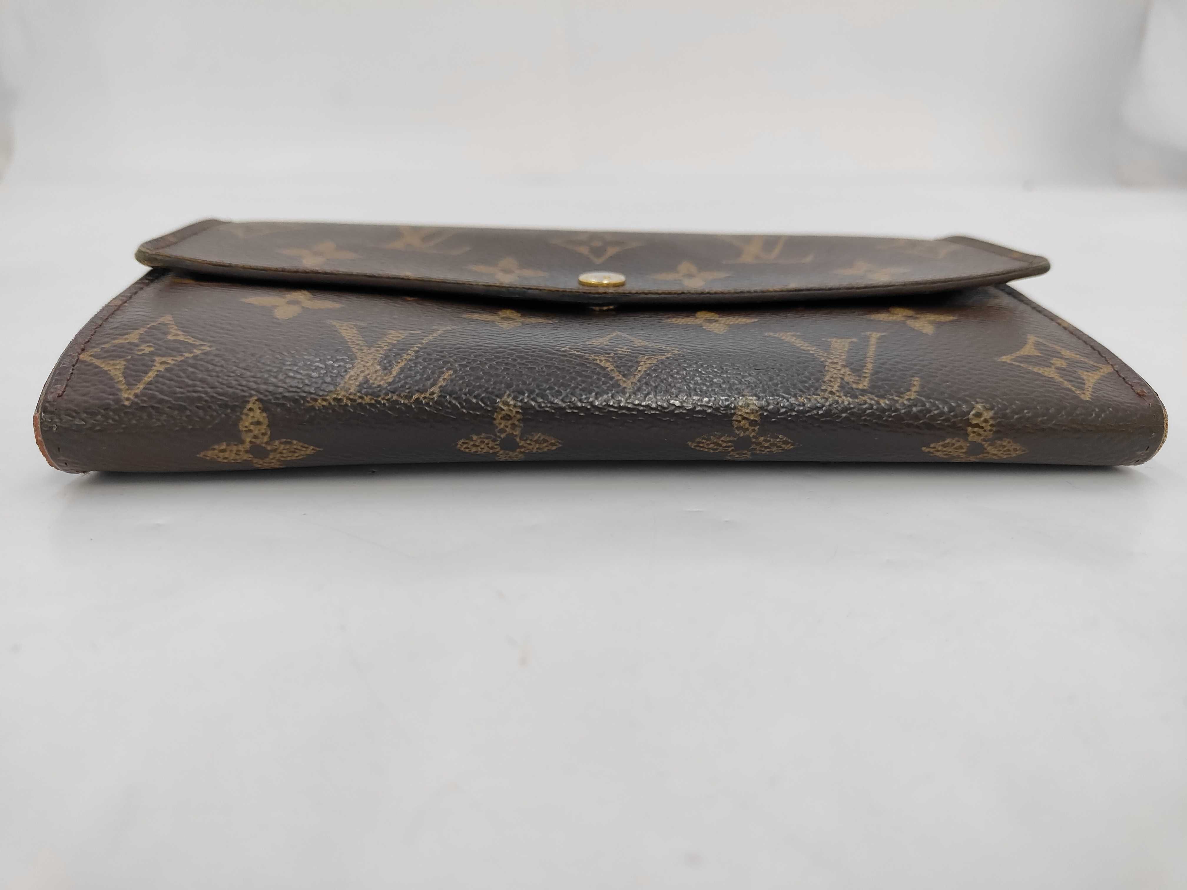 Monogram Louis Vuitton Monogram Portefeuille Sarah CA3049 Wallet — view 3