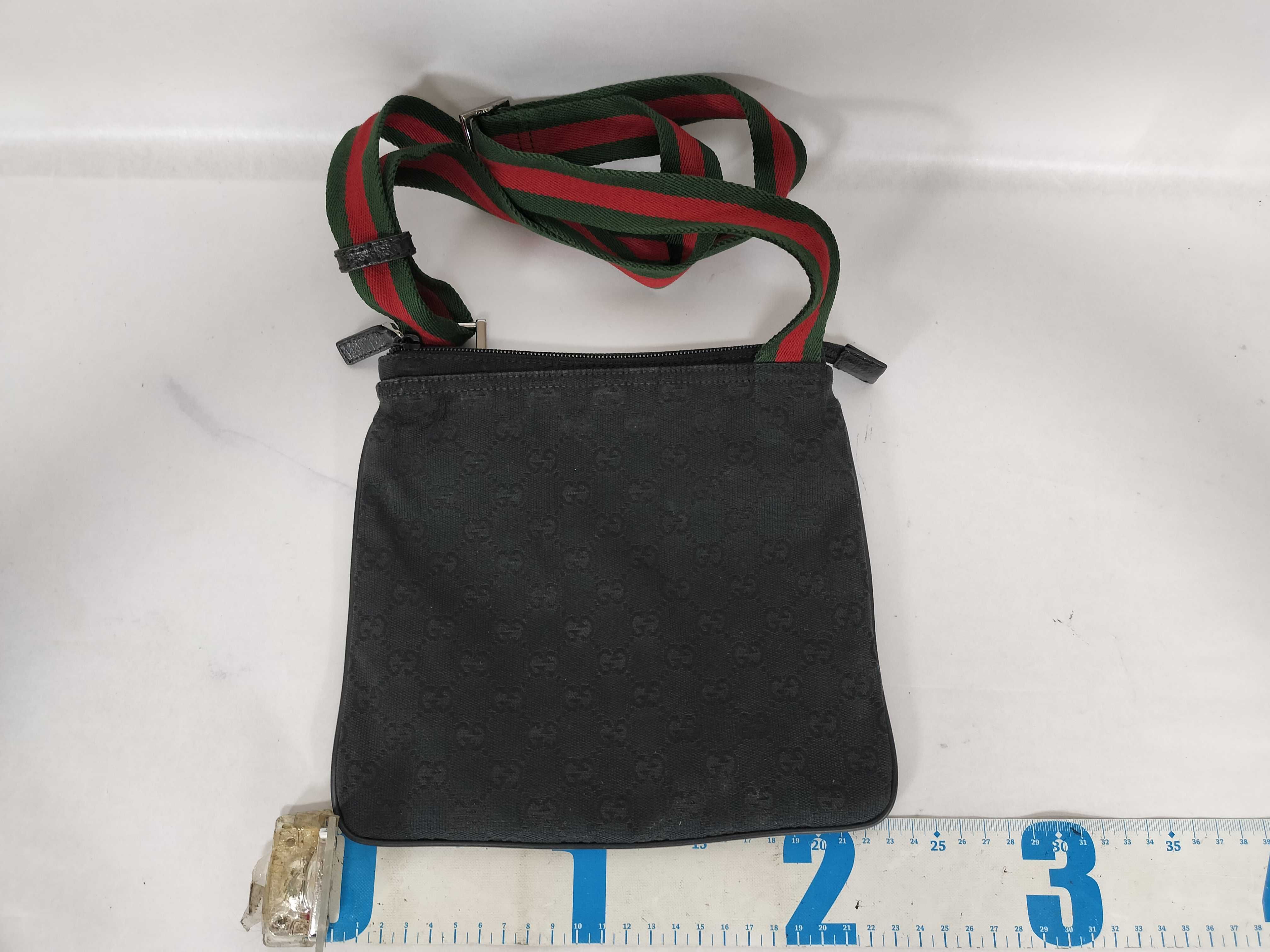 GG Canvas Sherry Line Shoulder Bag — view 2