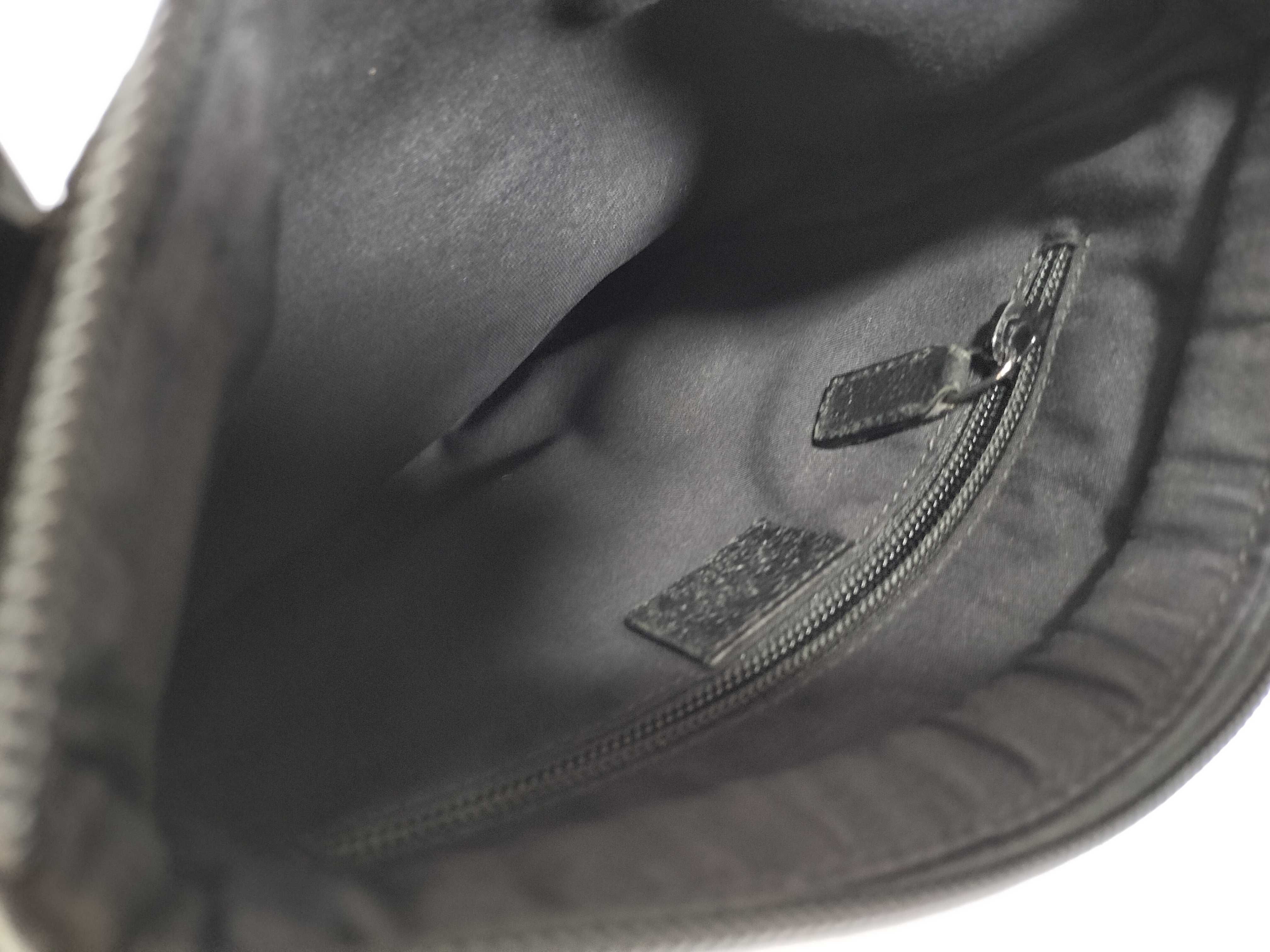 GG Canvas Sherry Line Shoulder Bag — view 11