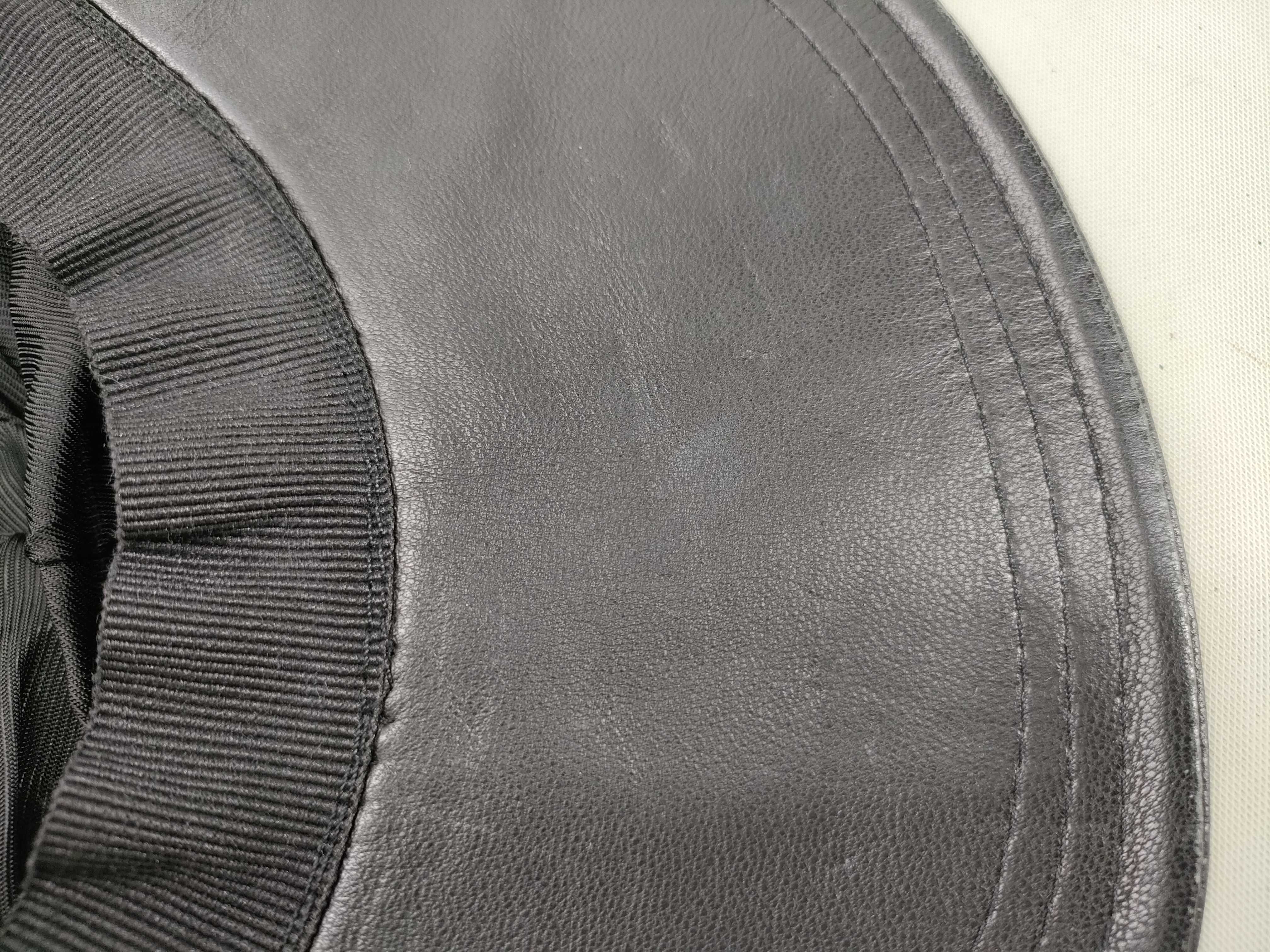 Cap / Leather and other accessories — view 9
