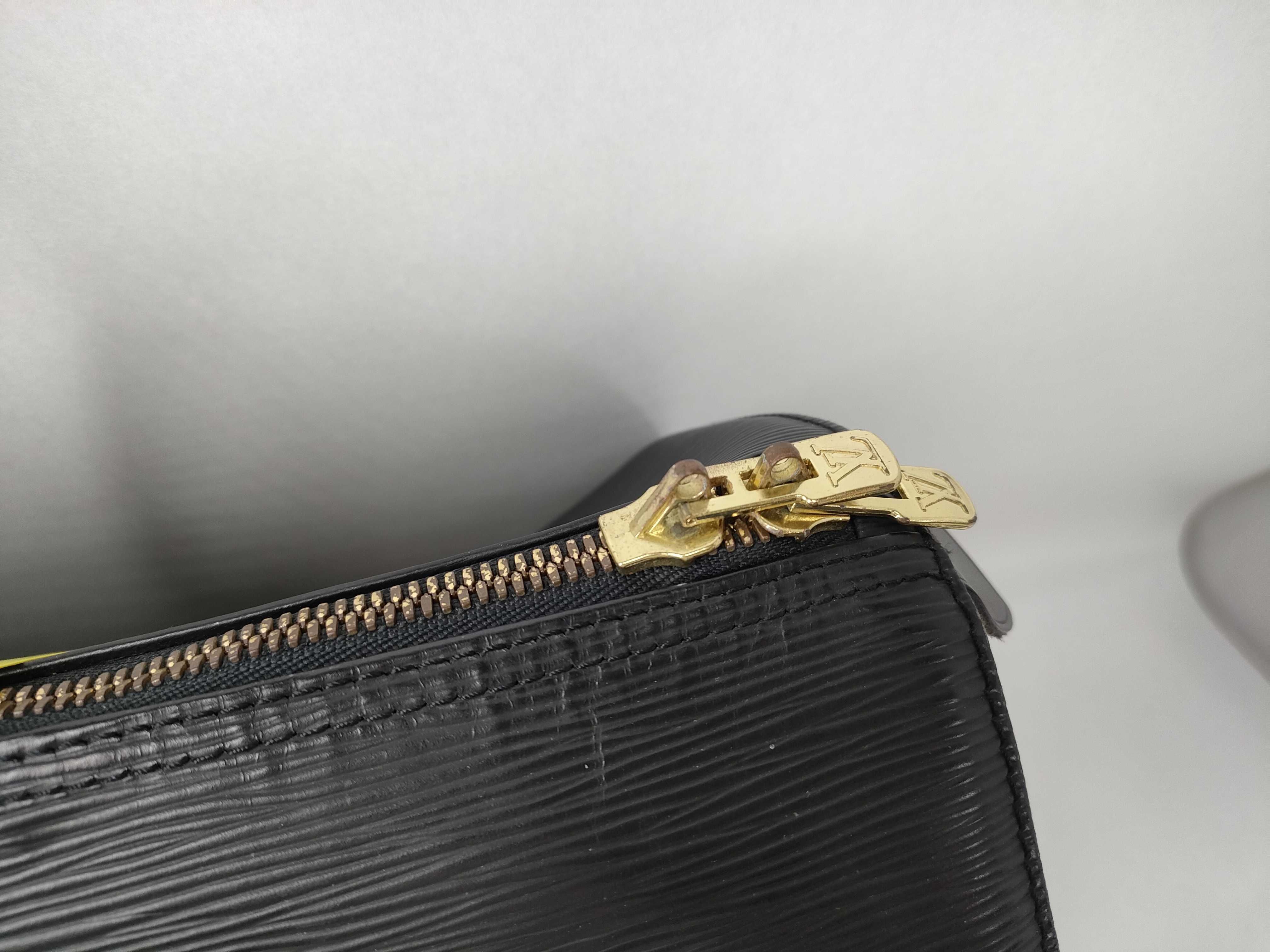 Epi M42962 Epi Keepall 50 Noir Boston Bag — view 5