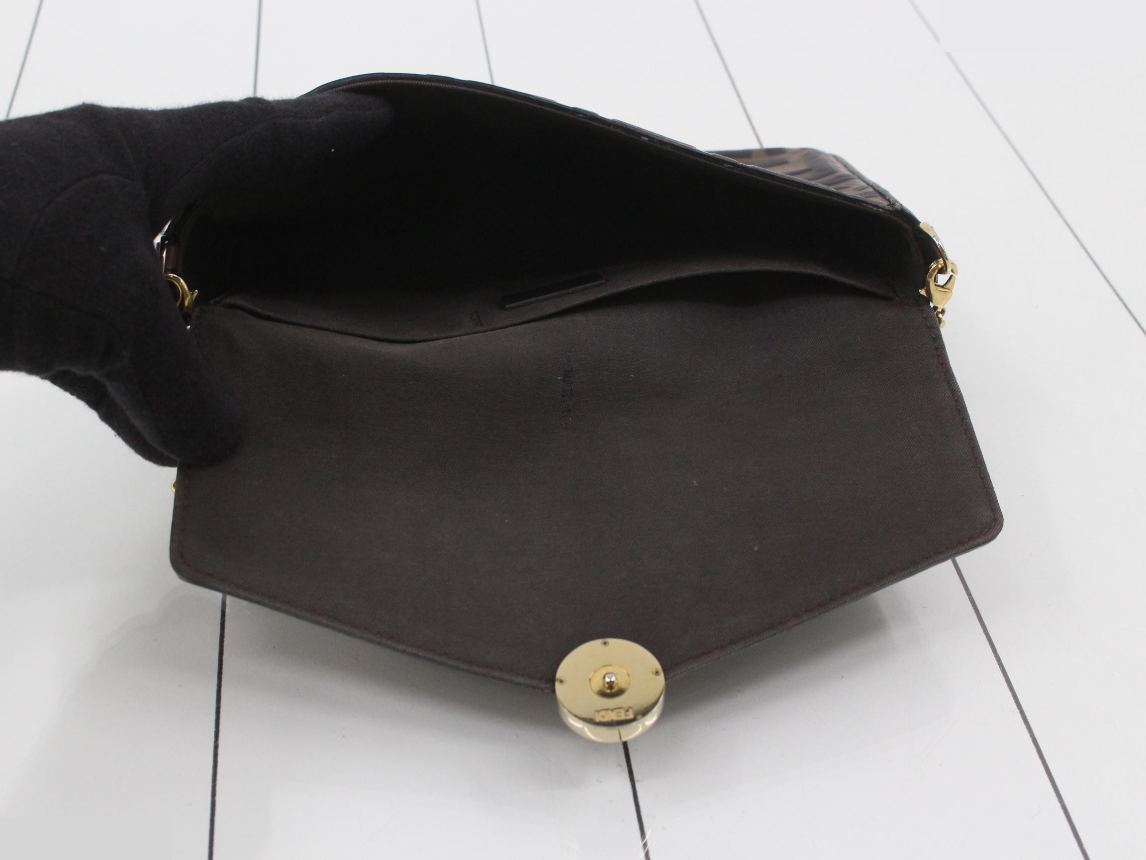 ZUCCA (bag) - Shoulder bag with chain — view 4