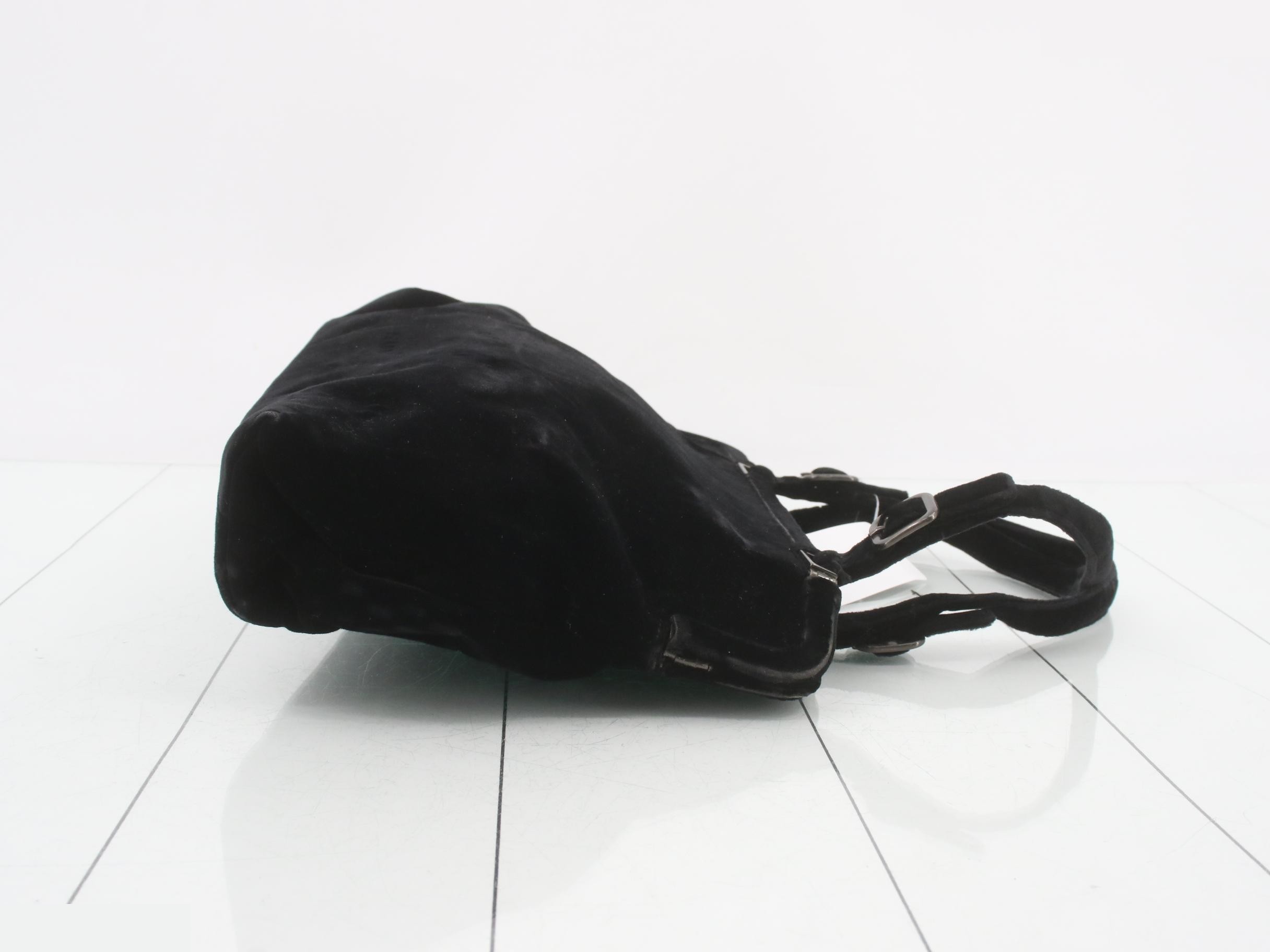 Vintage velour handbag — view 3