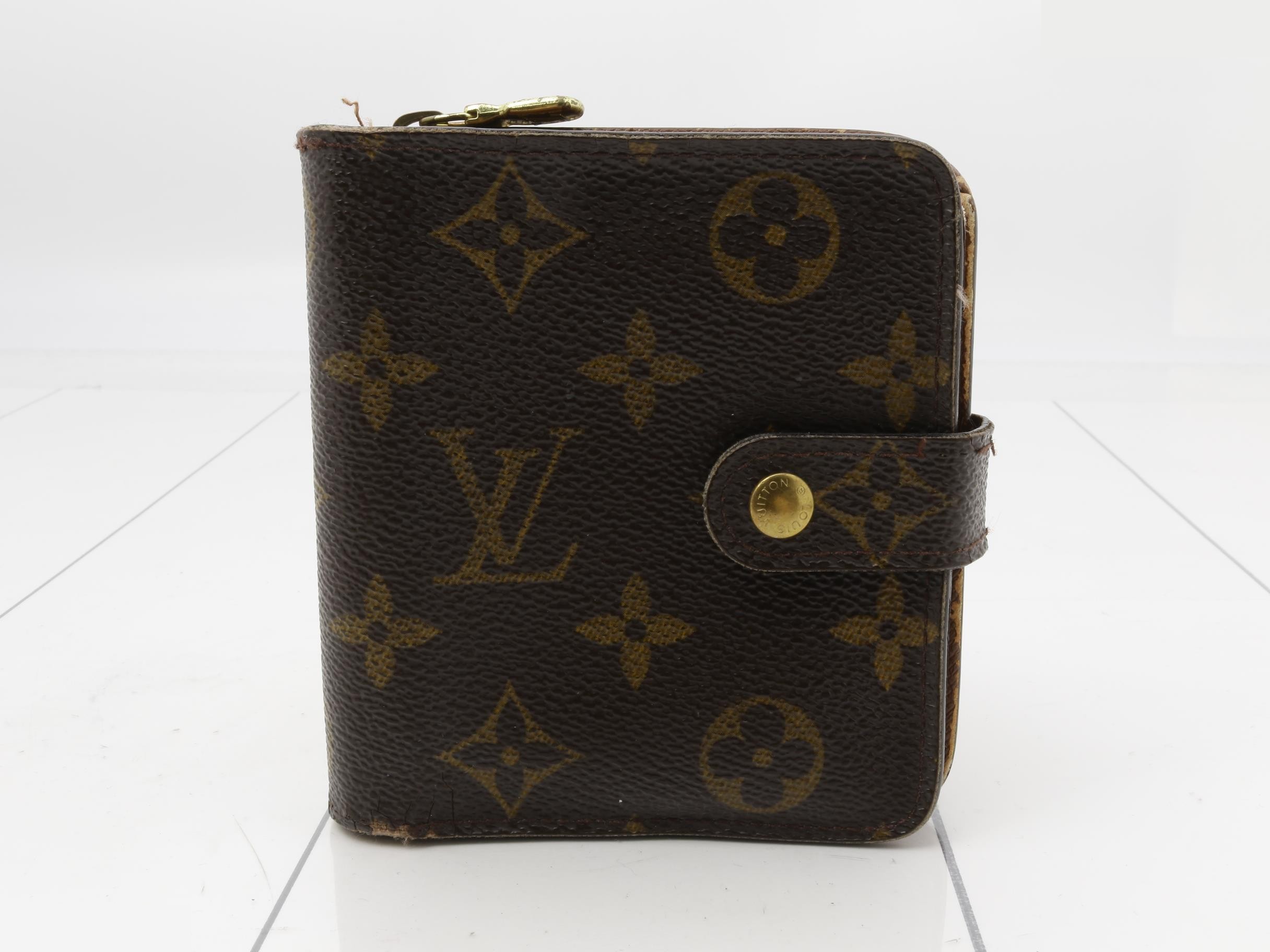 Compact Zip
