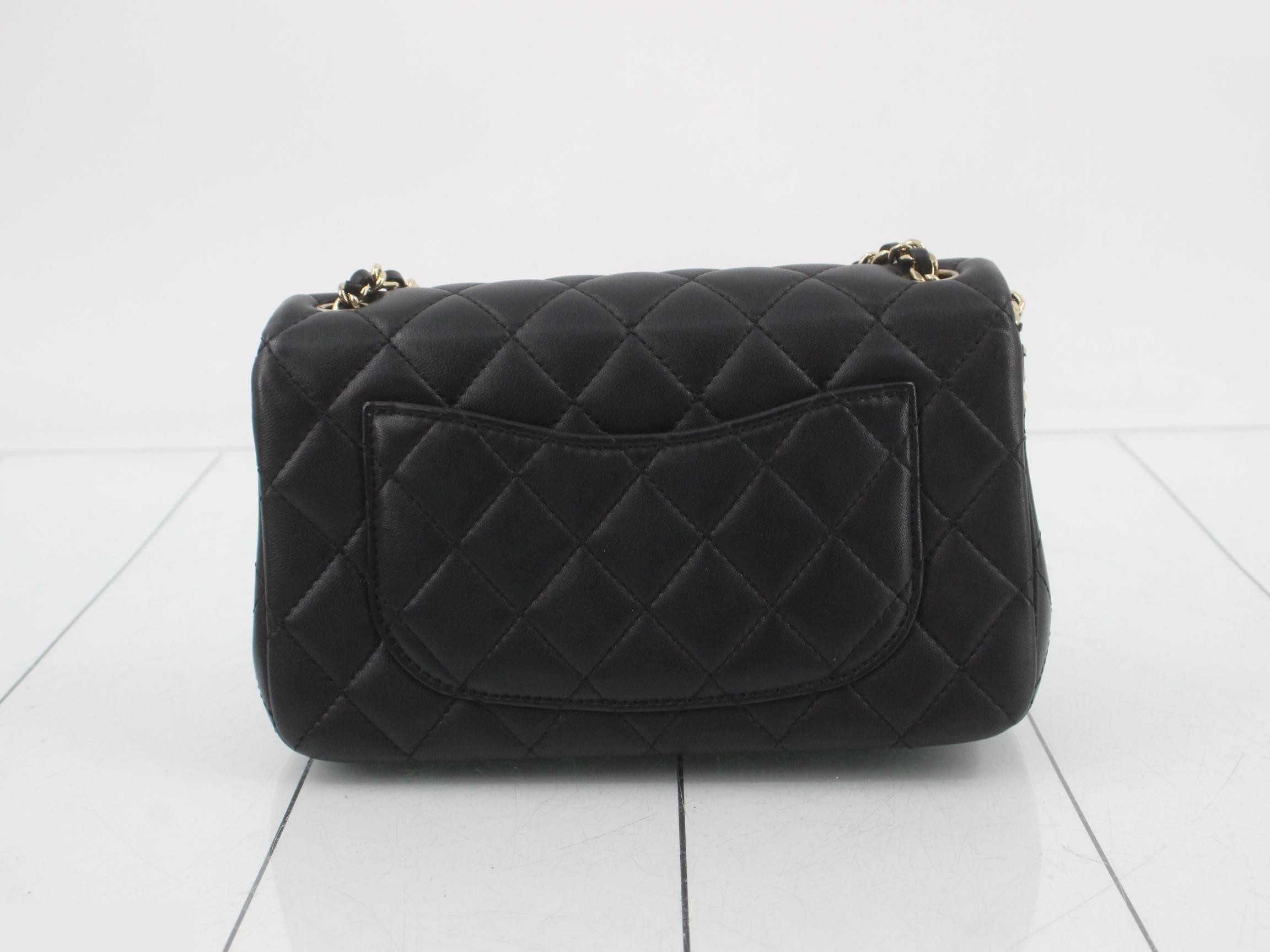 Matelassé Leather Coco Mark Chain Shoulder Bag — view 2