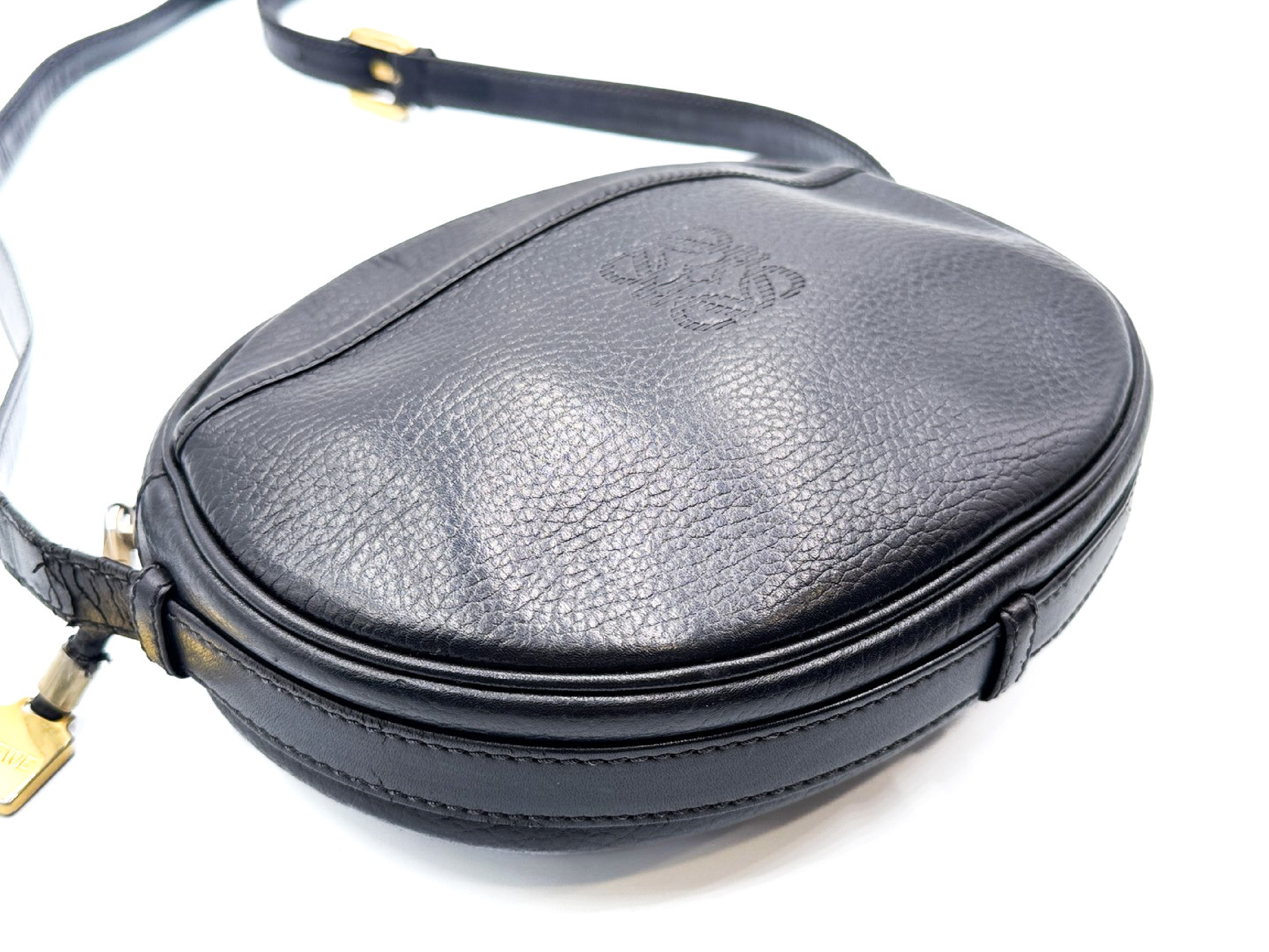 Anagram Gold Hardware Leather Shoulder Bag — view 6