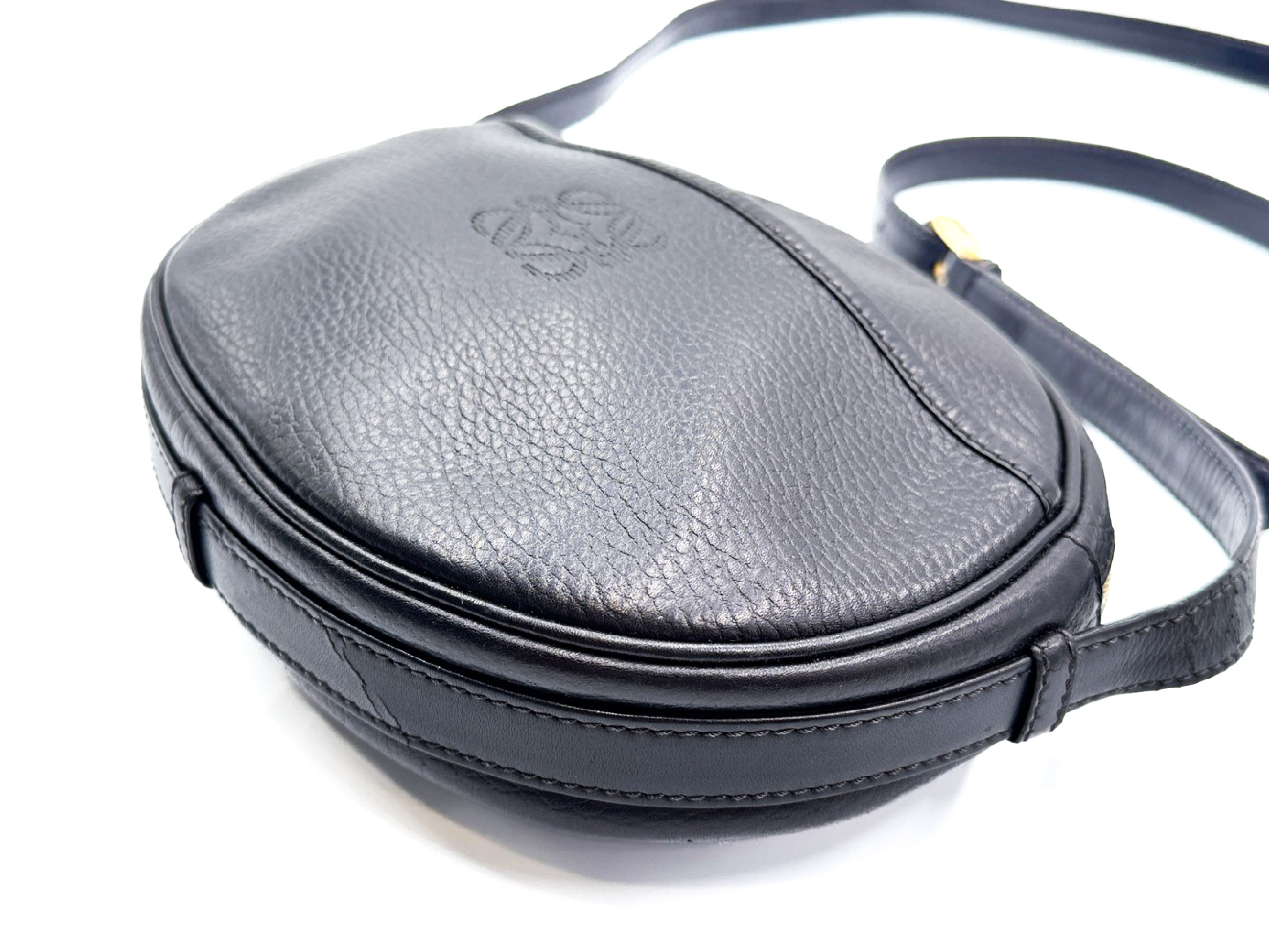 Anagram Gold Hardware Leather Shoulder Bag — view 7