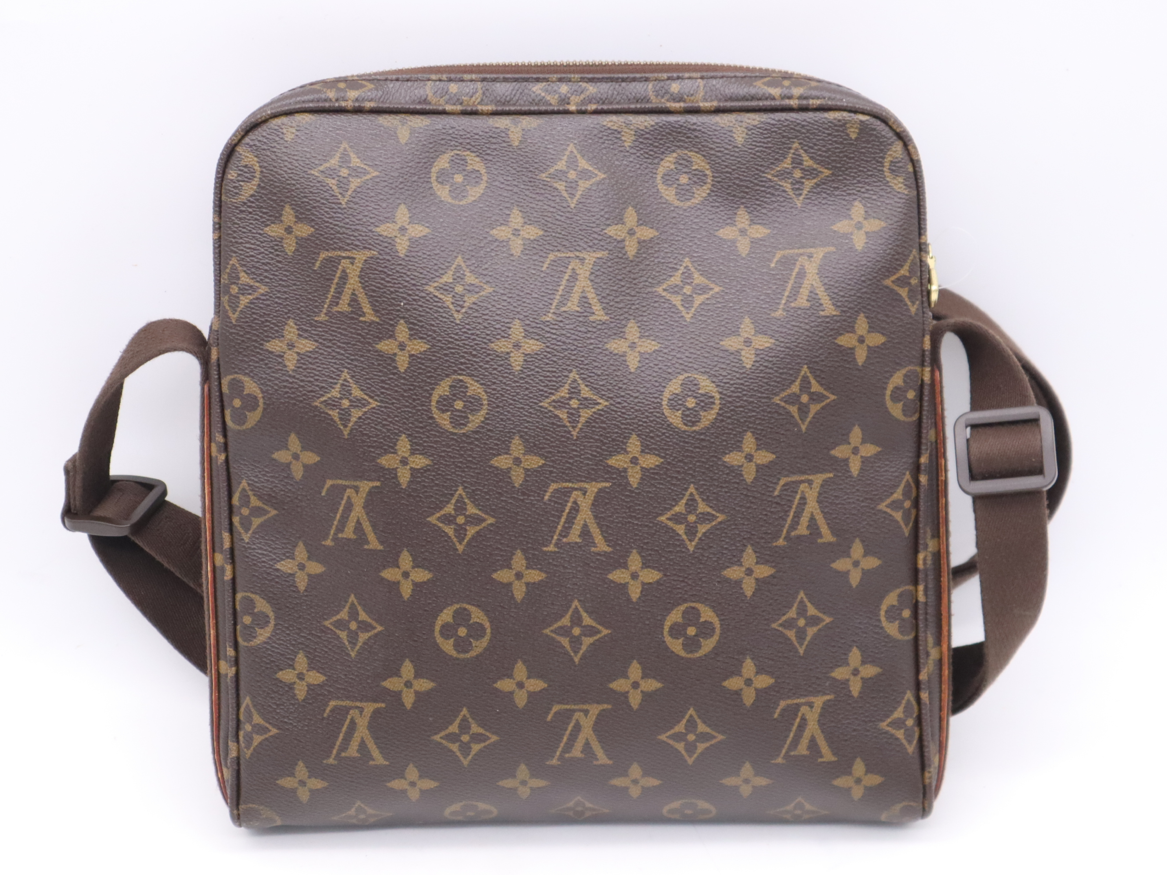 M97037 Monogram Trotteur Bobour Shoulder Bag — view 2