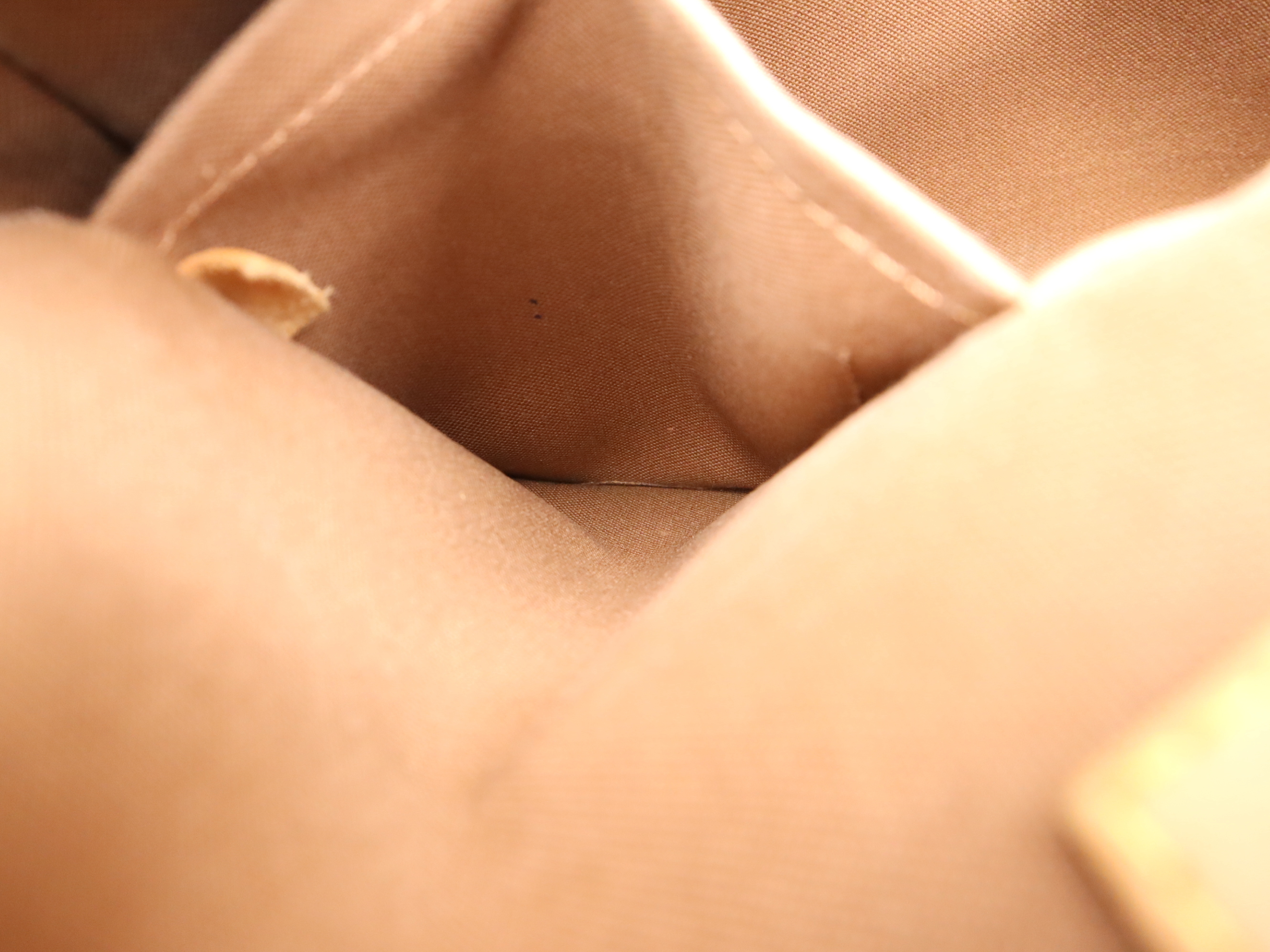 M97037 Monogram Trotteur Bobour Shoulder Bag — view 12