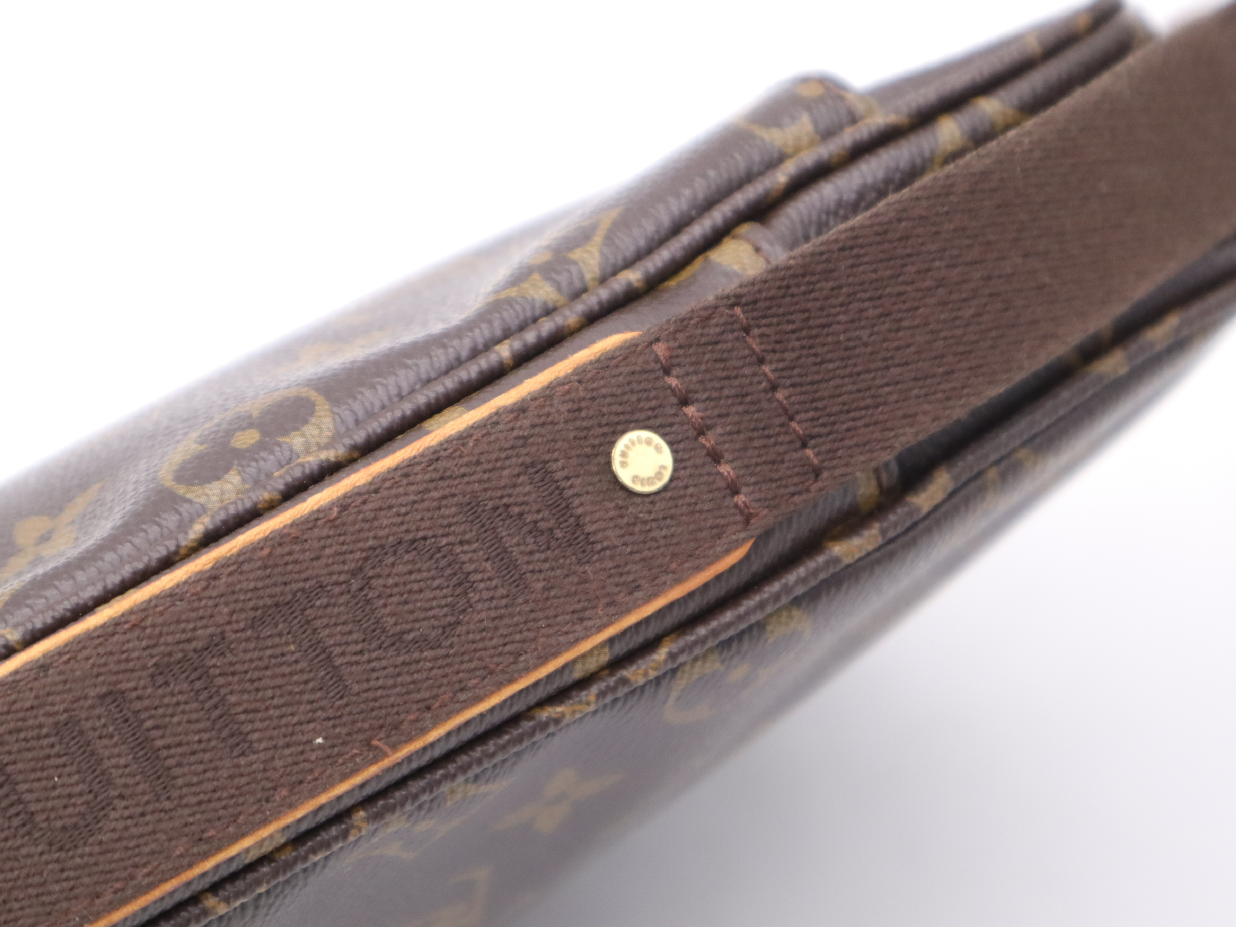 M97037 Monogram Trotteur Bobour Shoulder Bag — view 8