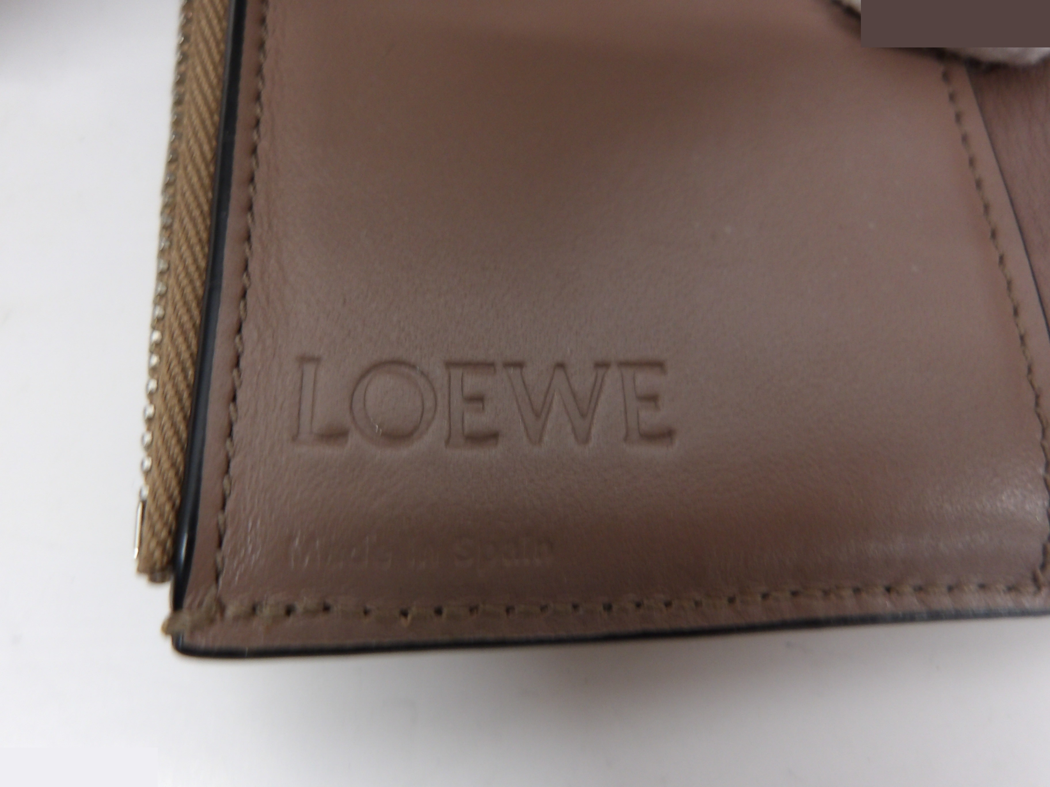 Anagram Compact Wallet (Tri-fold Wallet) — view 4